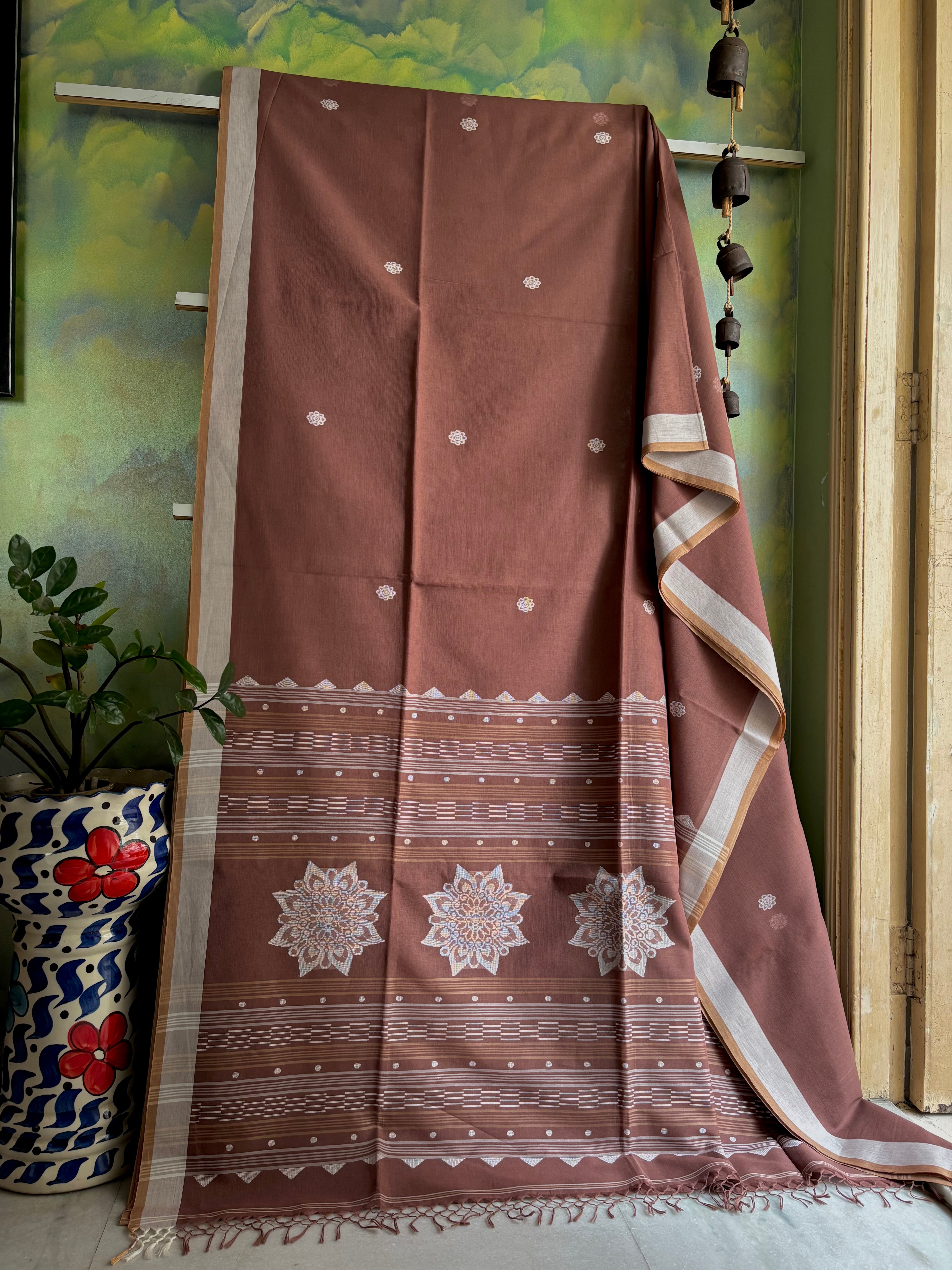 Handwoven Light Brown Colour Cotton Jamdani Saree