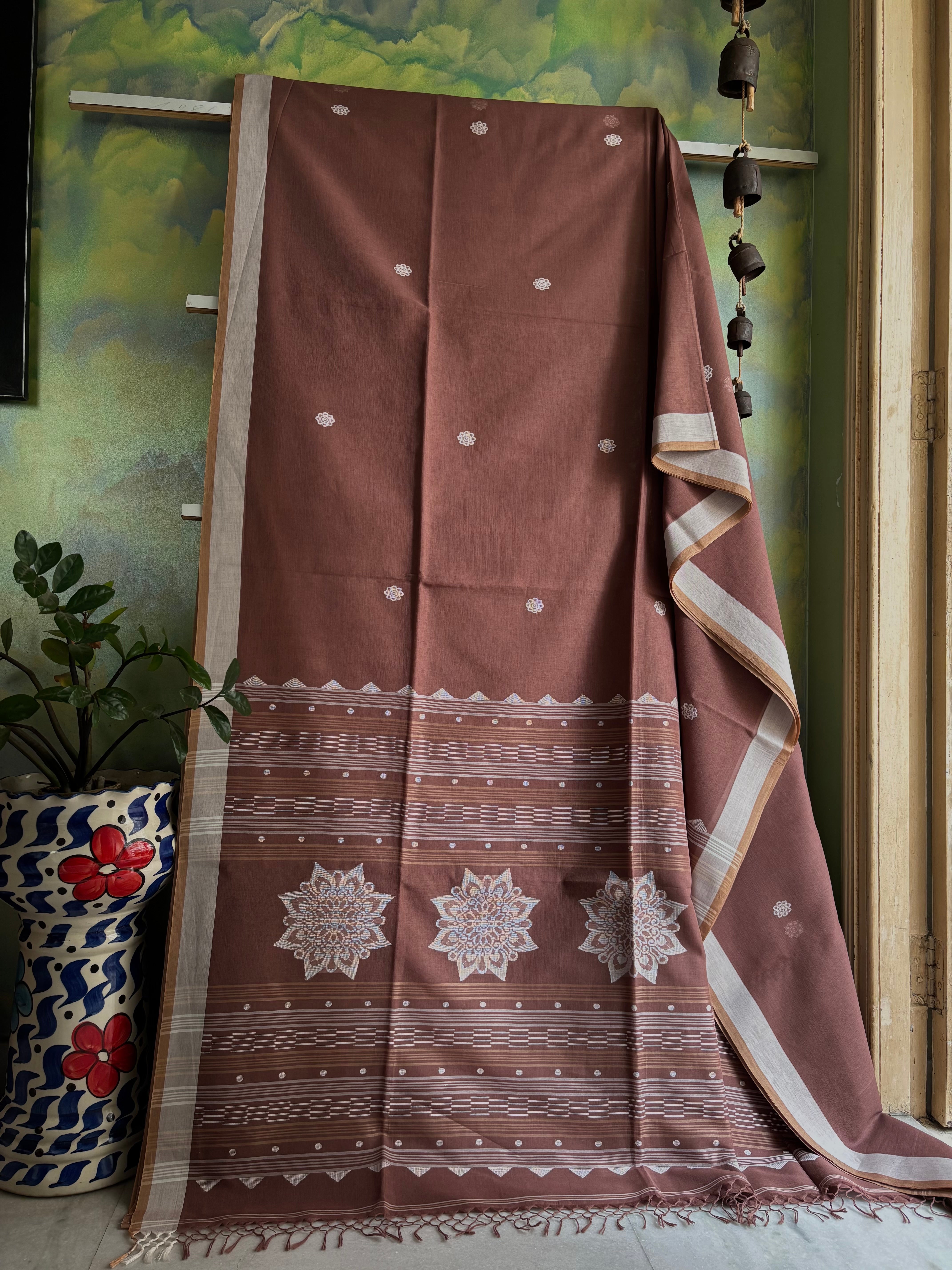 Handwoven Light Brown Colour Cotton Jamdani Saree