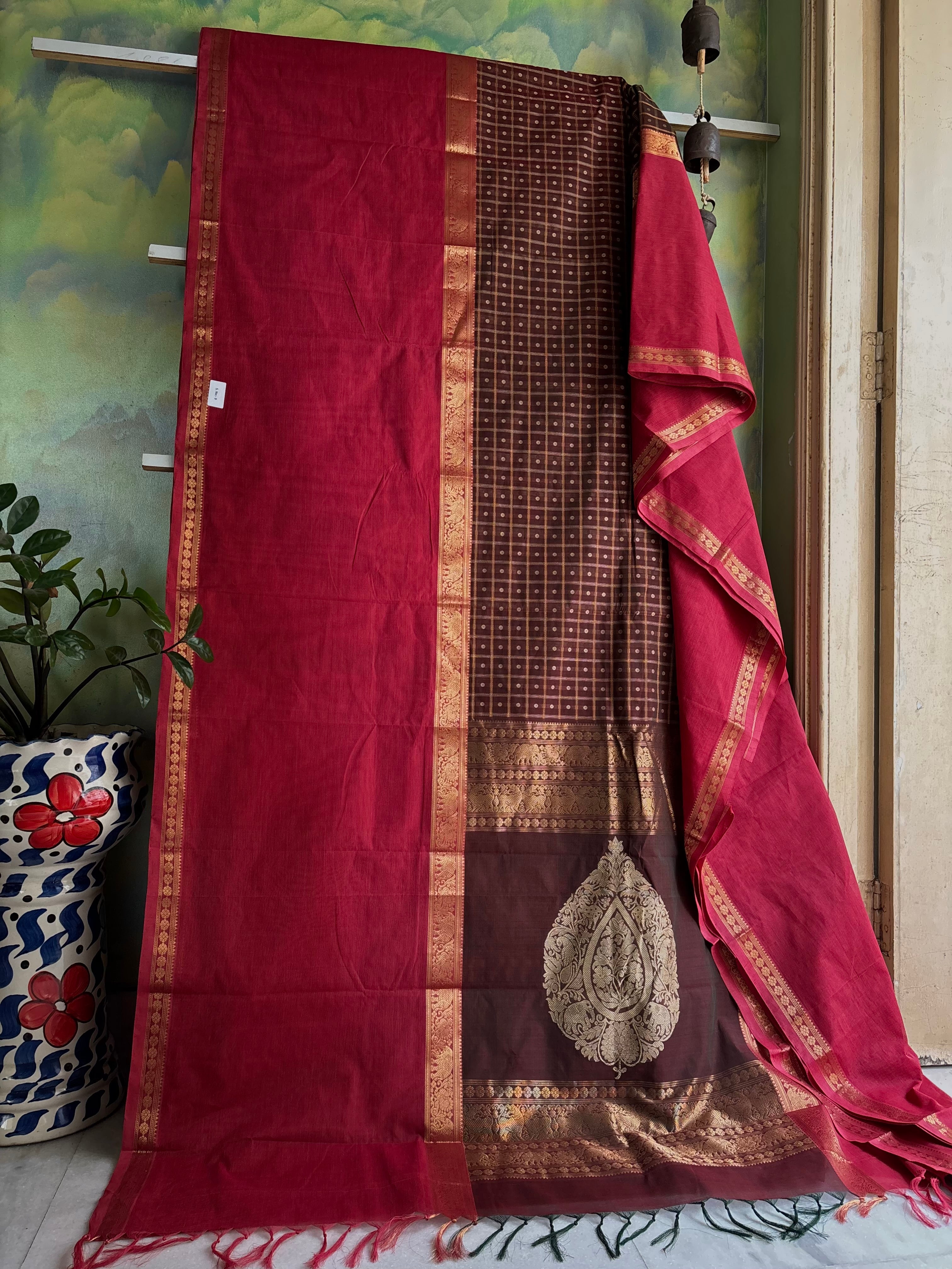 Handwoven Brown Pink Kanchipuram Cotton Saree