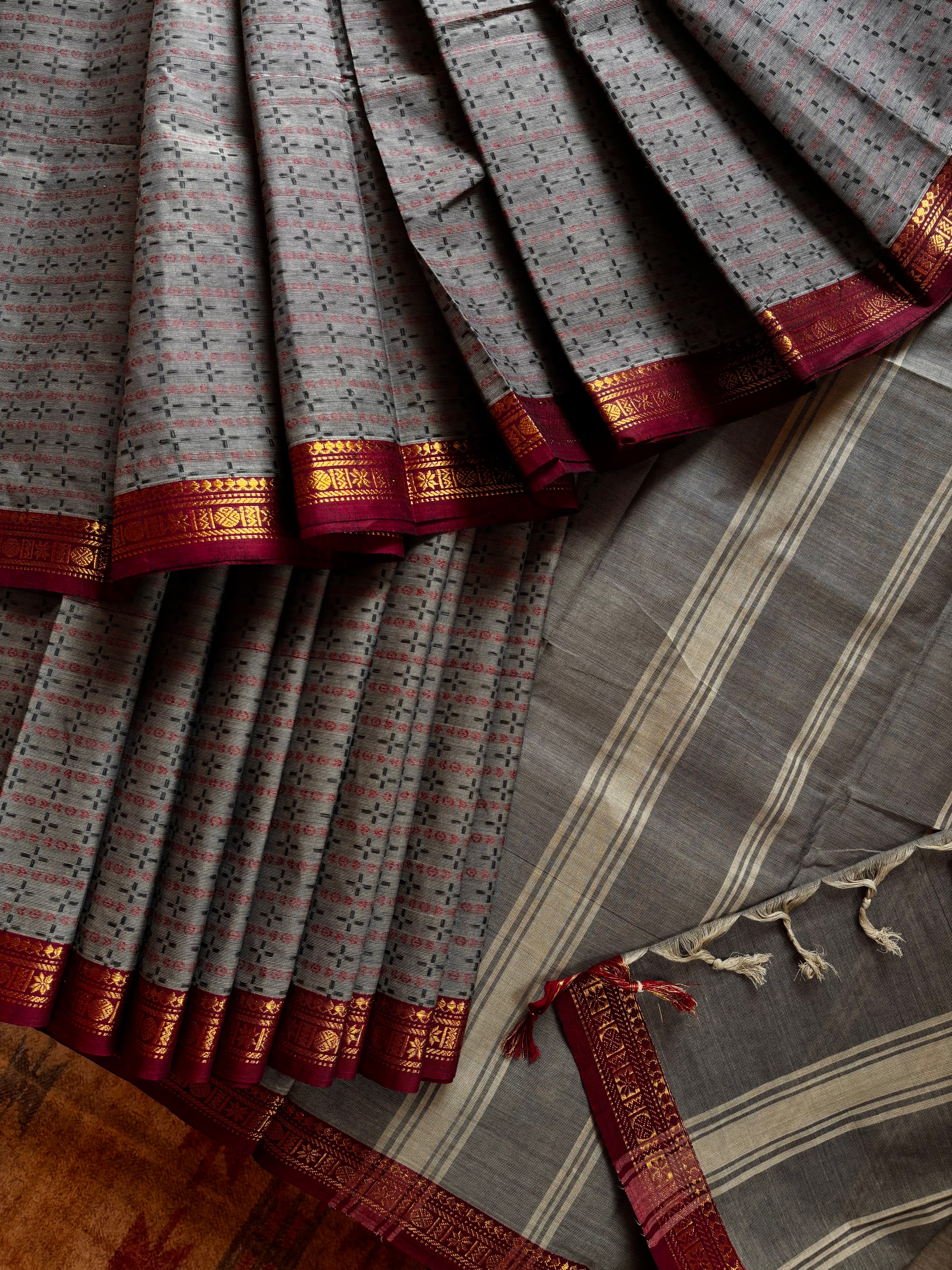 Pure Cotton Grey Kanchi Cotton Saree