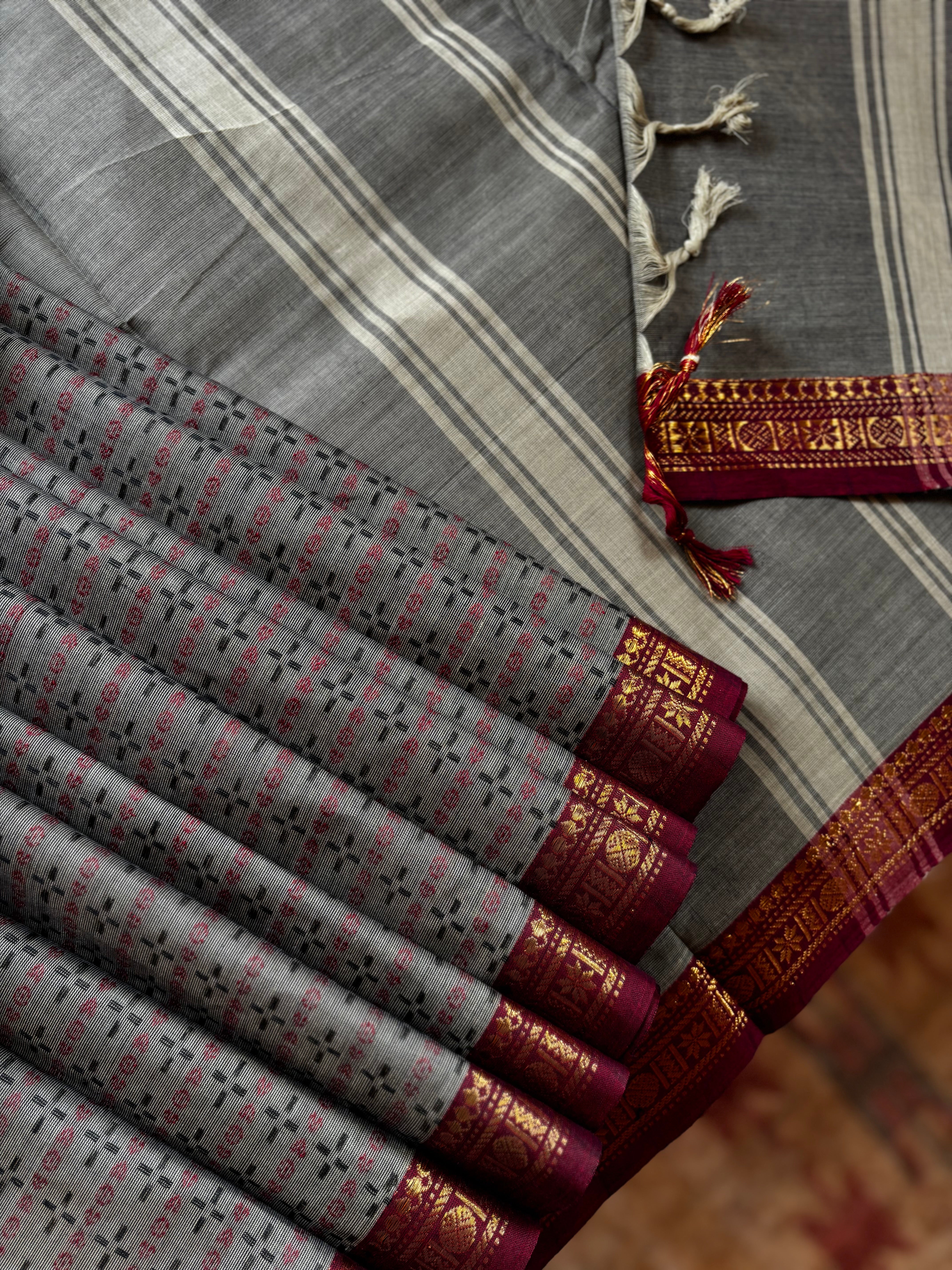 Pure Cotton Grey Kanchi Cotton Saree