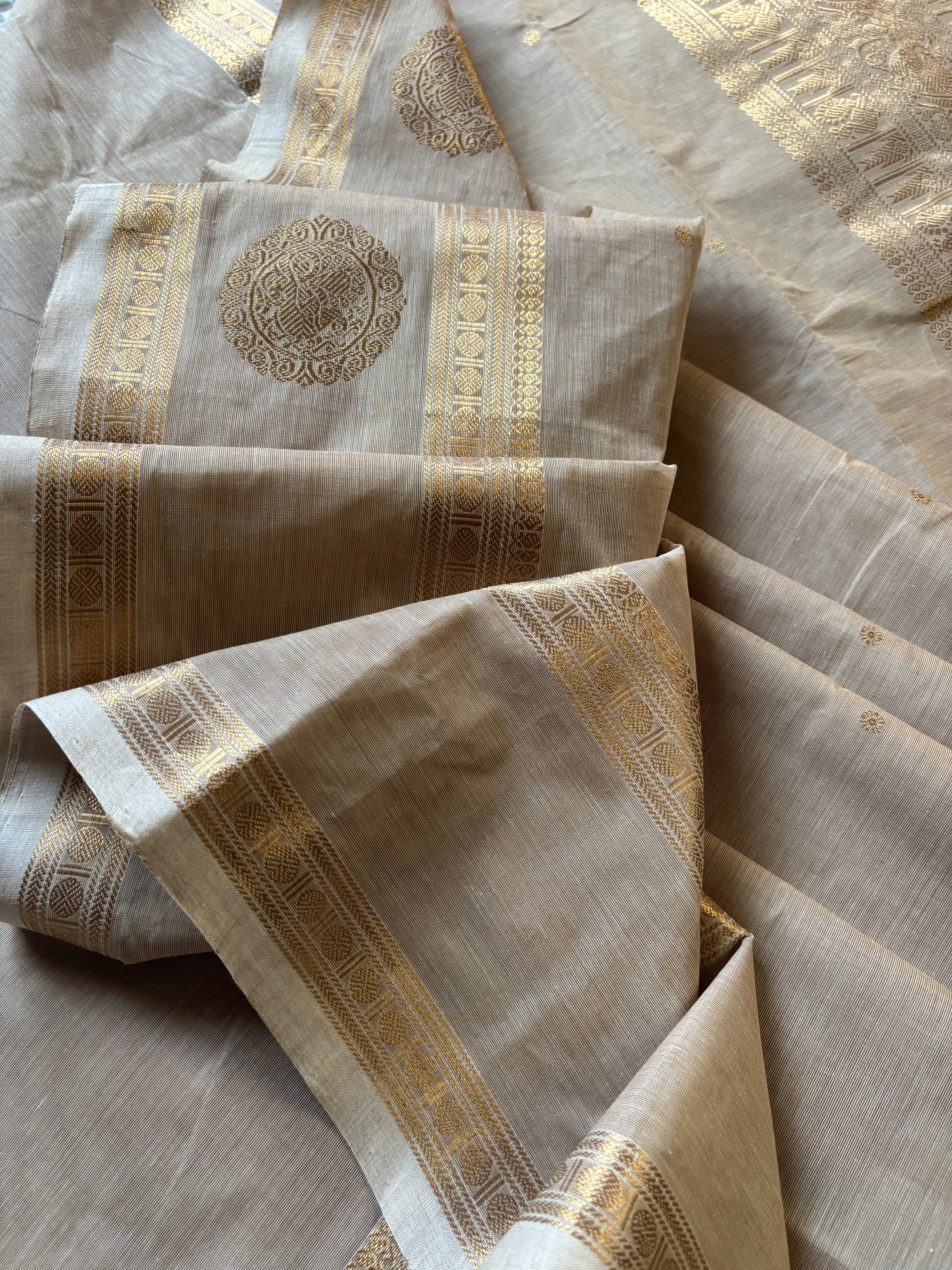 Handwoven Light Beige Cotton Kanchipuram Saree