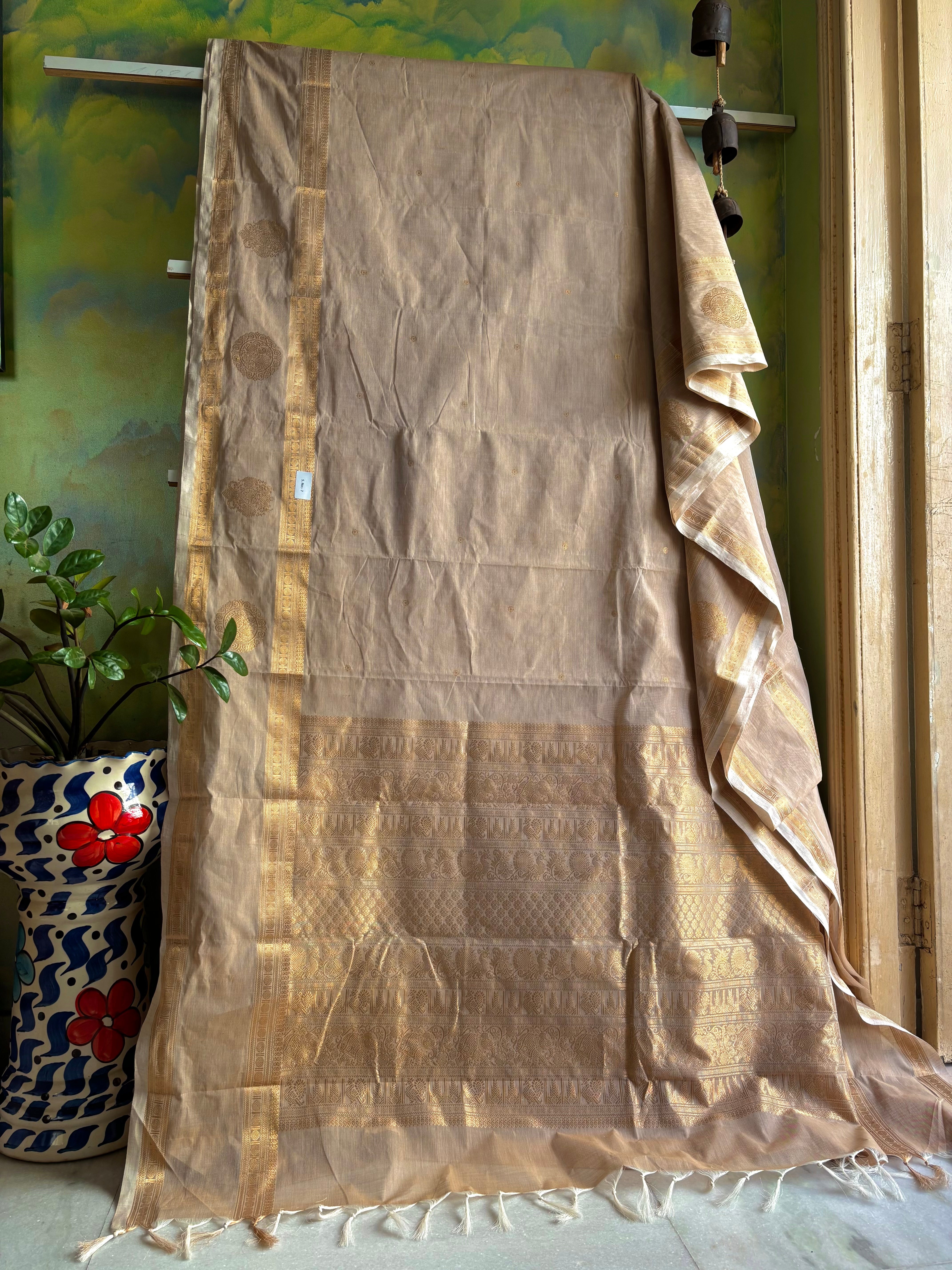Handwoven Light Beige Cotton Kanchipuram Saree