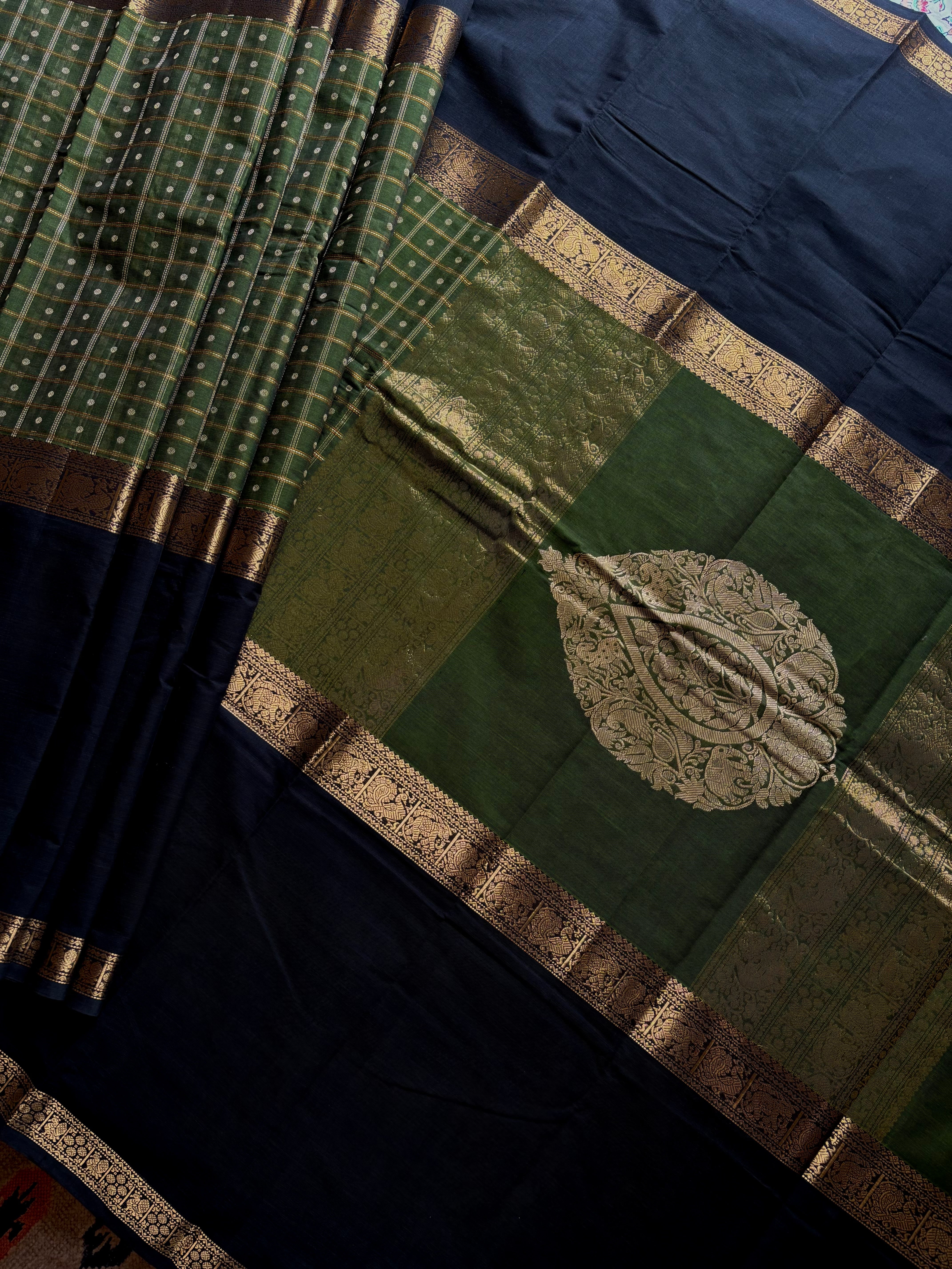 Handwoven Green Black Cotton Kanchipuram Saree