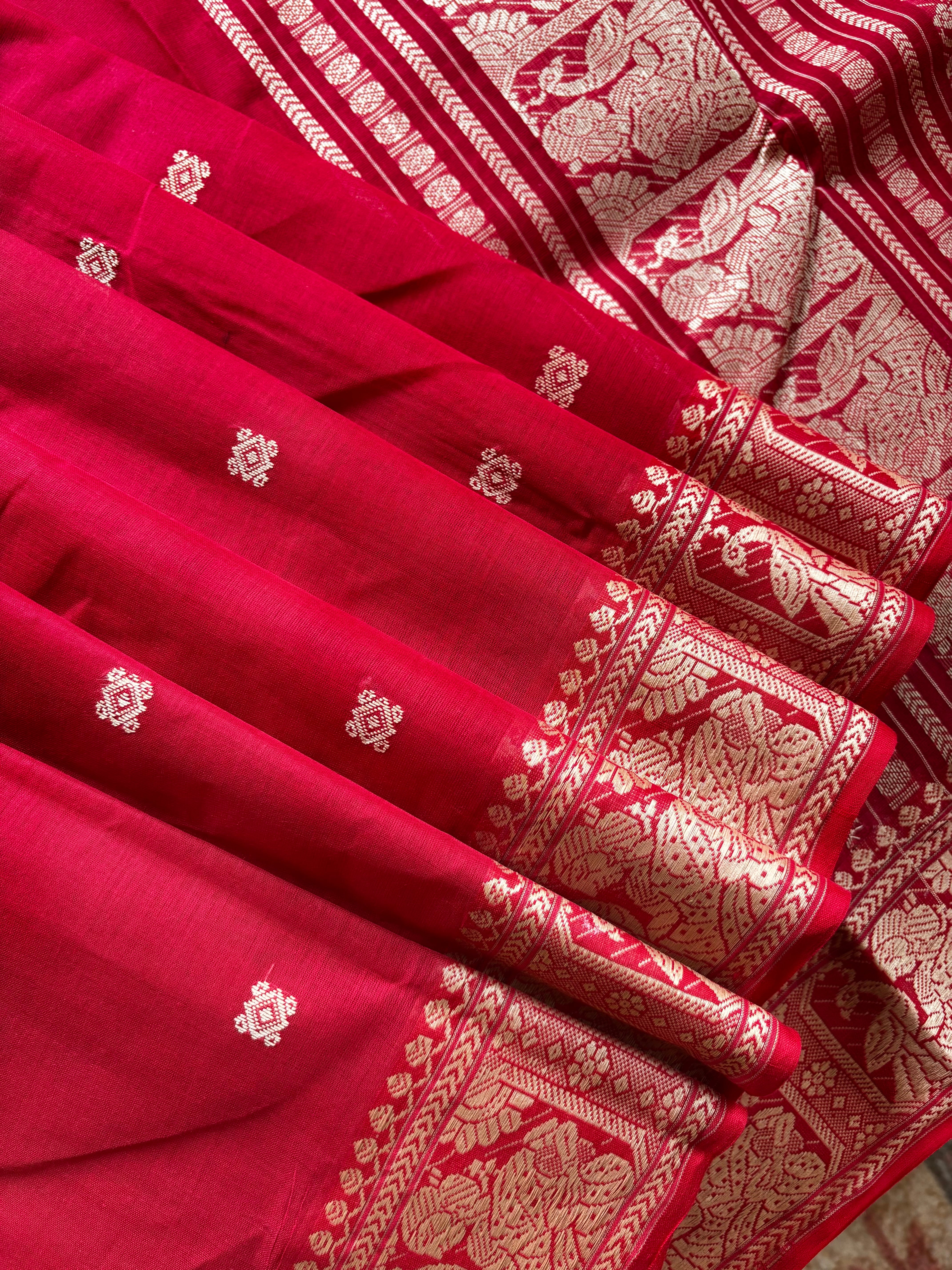 Handwoven Red cotton Baluchari Saree