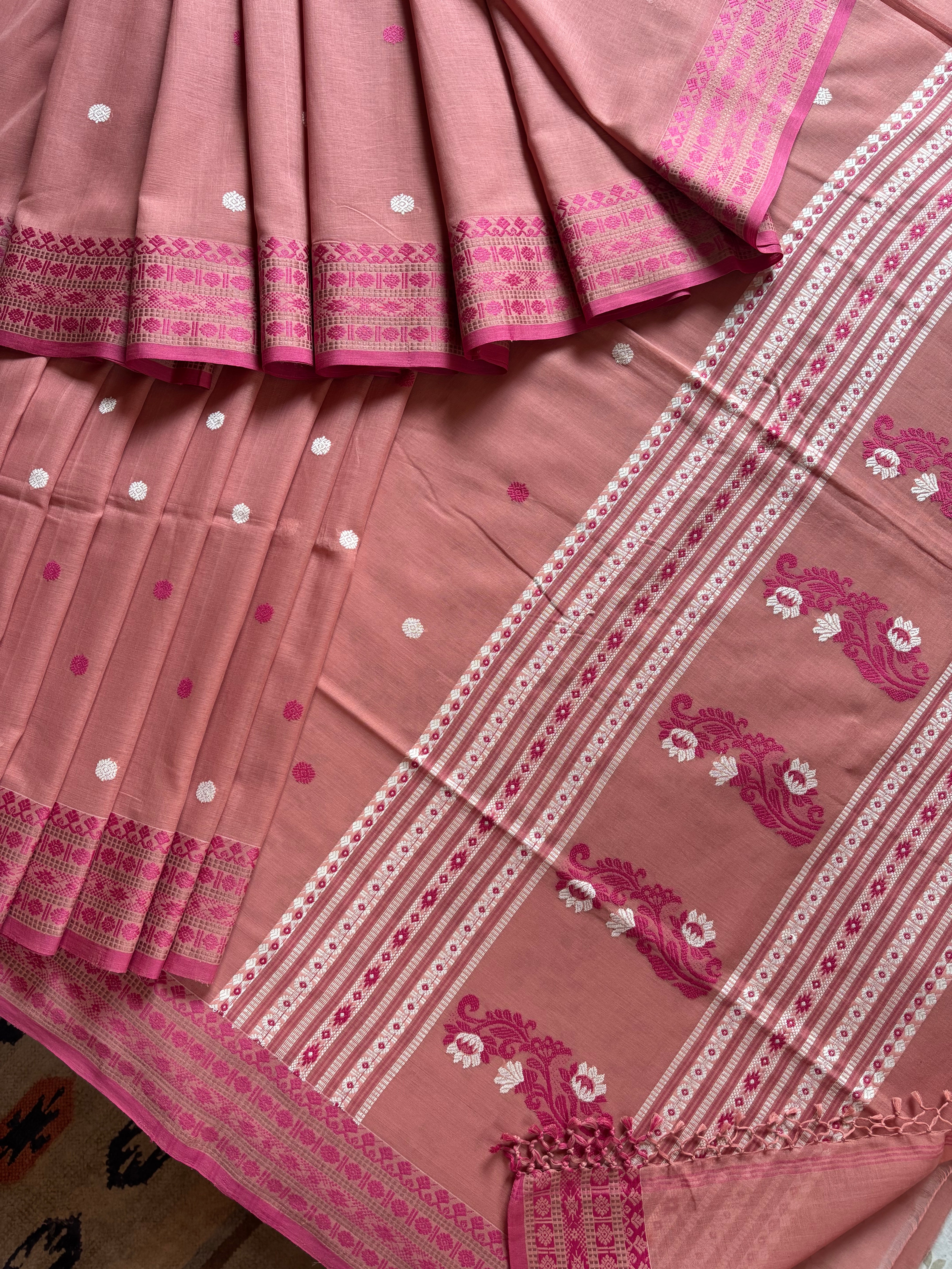 Handwoven Light Peachish Pink Colour Phulia Cotton Saree