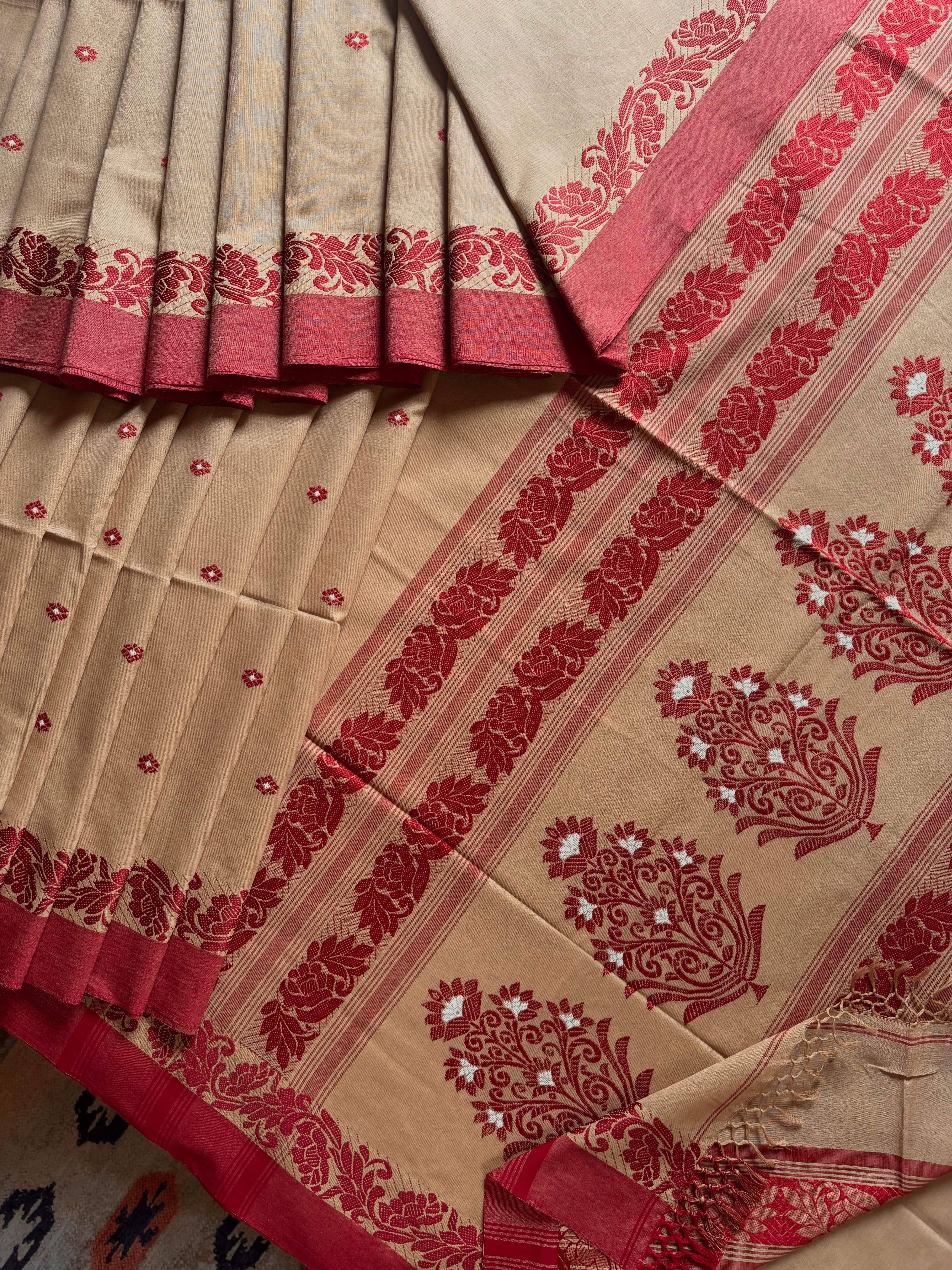 Handwoven Beige Maroon Phulia Cotton Saree
