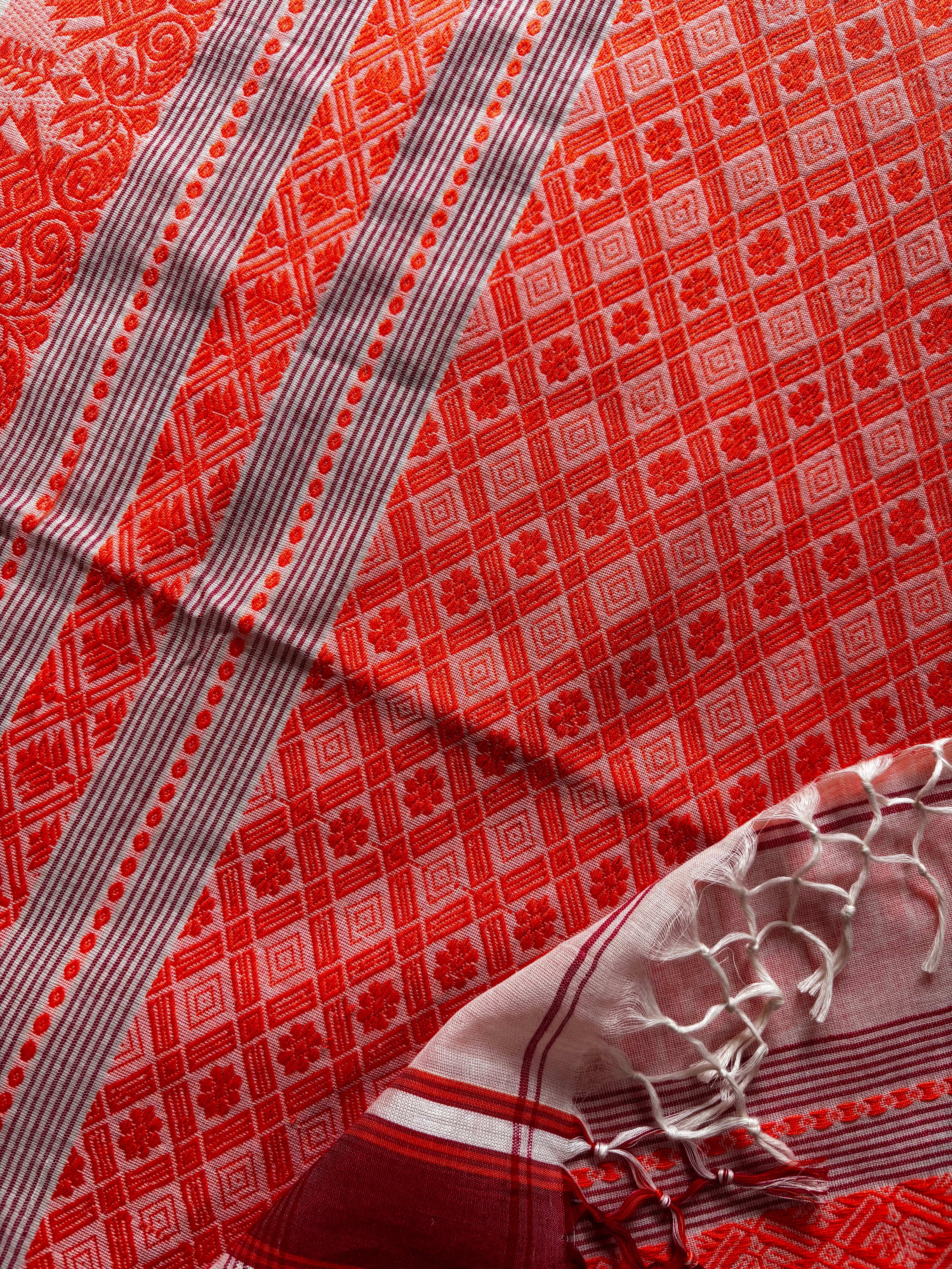 Handwoven White Red Orange Phulia Cotton Saree