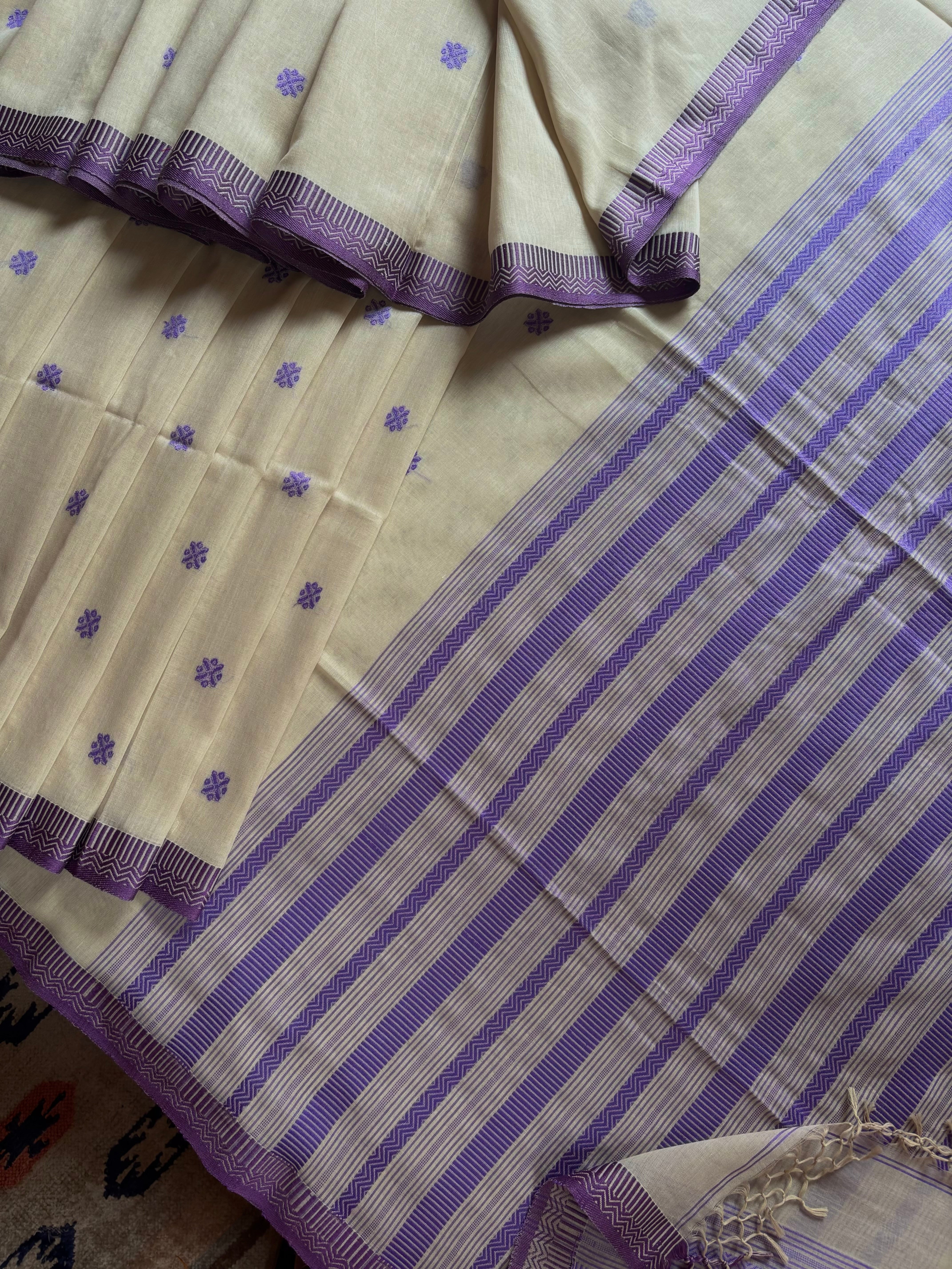 Handwoven Beige Lavender Phulia Cotton Saree