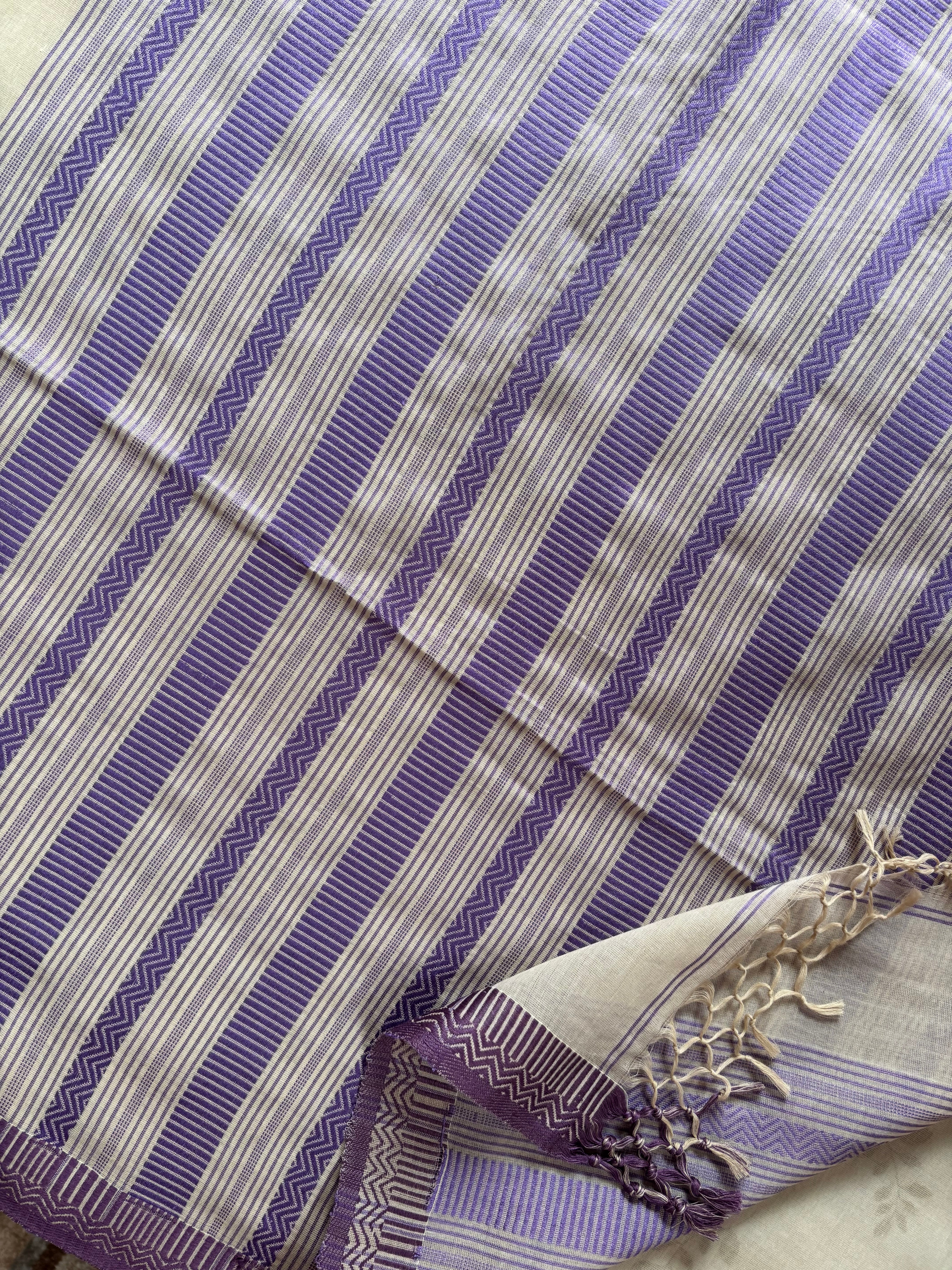 Handwoven Beige Lavender Phulia Cotton Saree