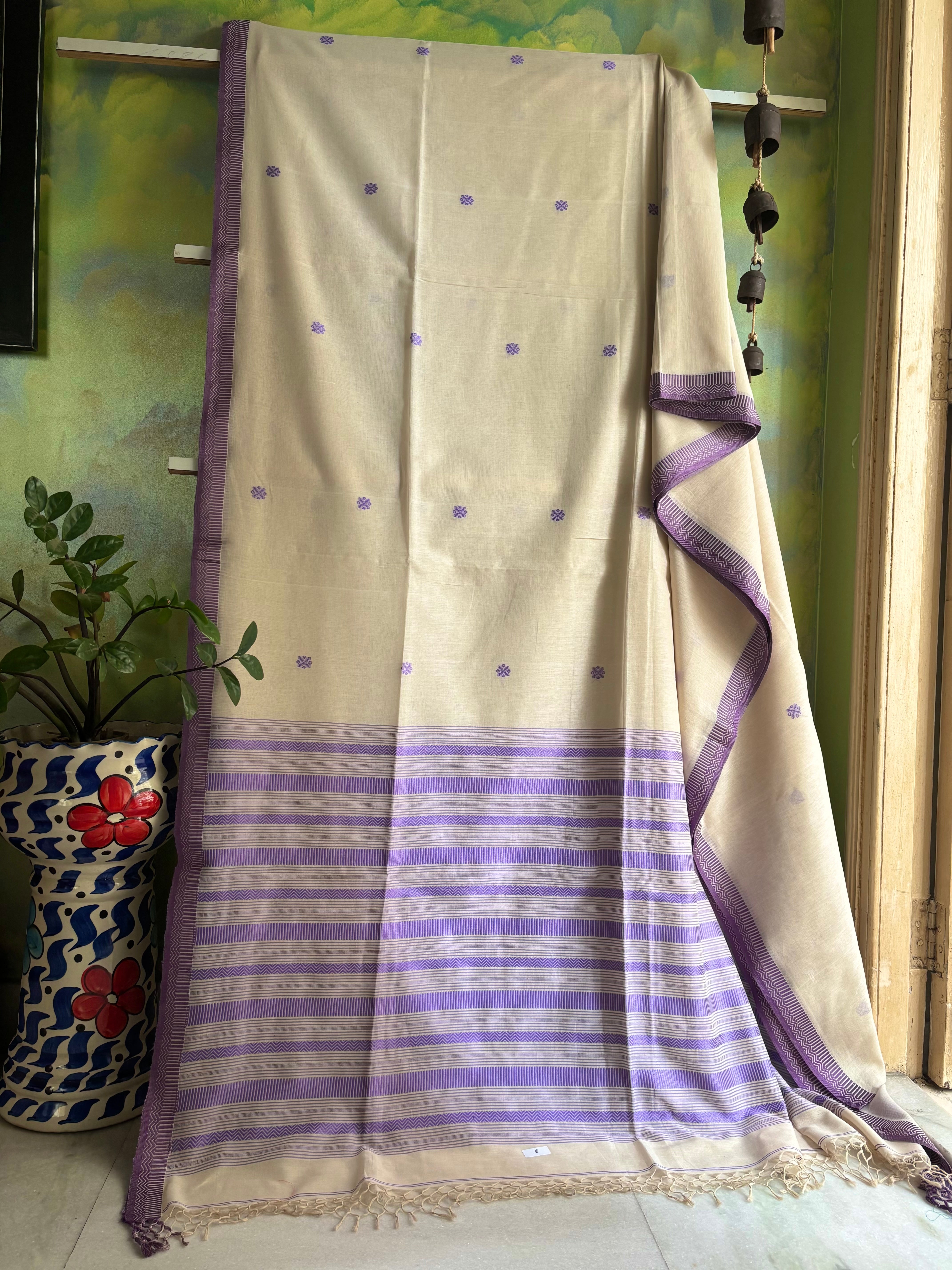 Handwoven Beige Lavender Phulia Cotton Saree