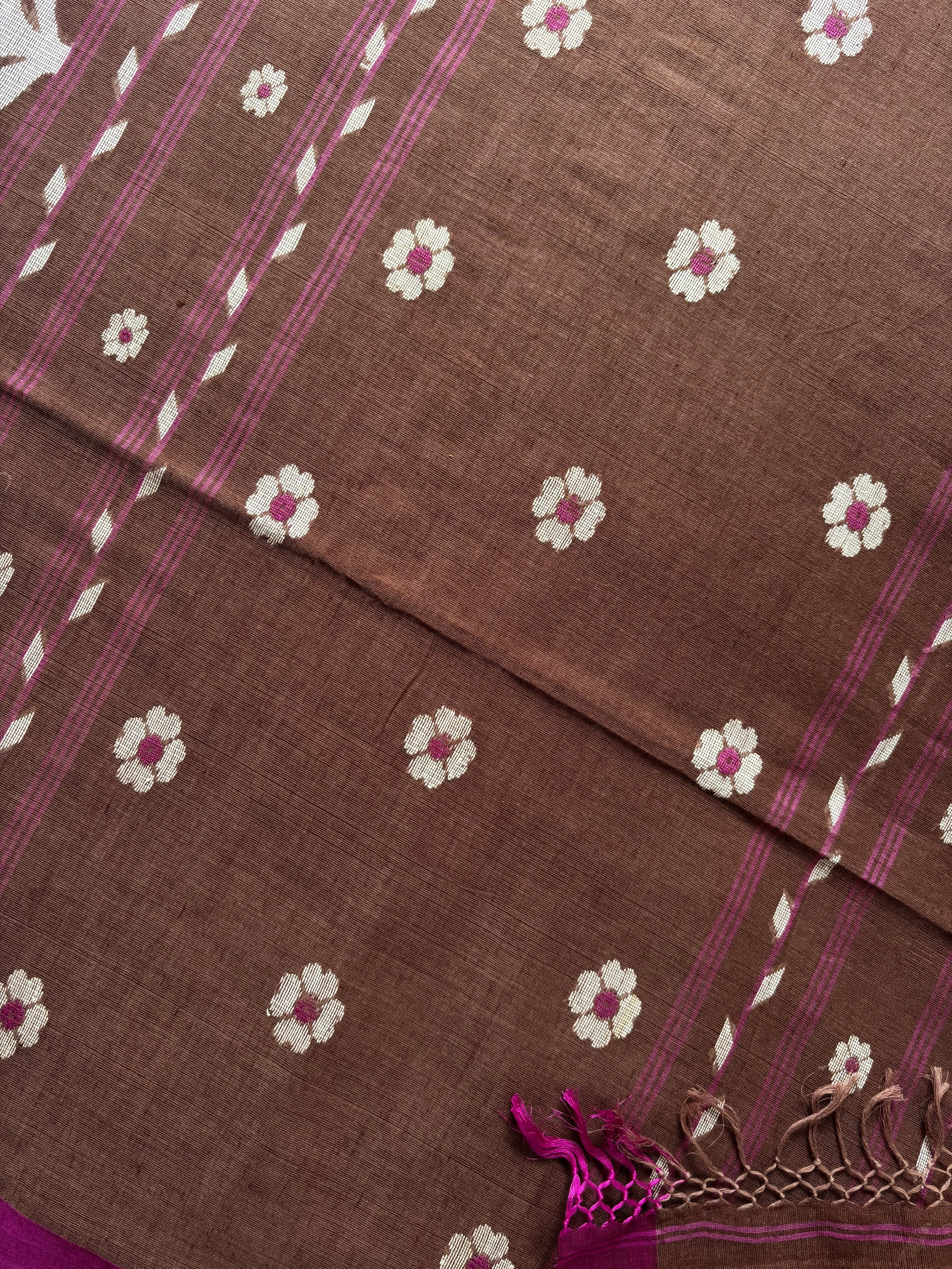 Handwoven Brown Purple Cotton Jamdani Saree