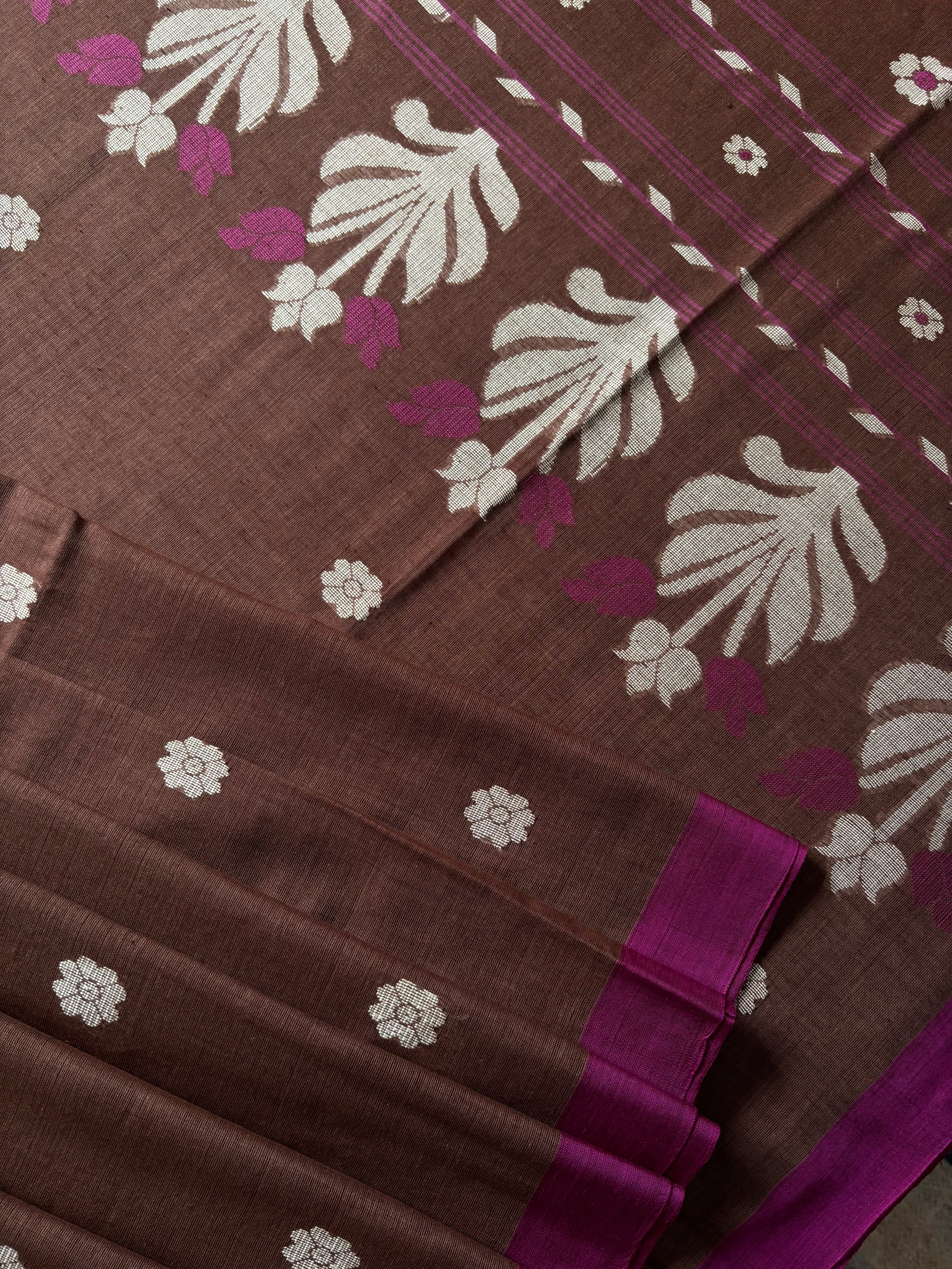 Handwoven Brown Purple Cotton Jamdani Saree