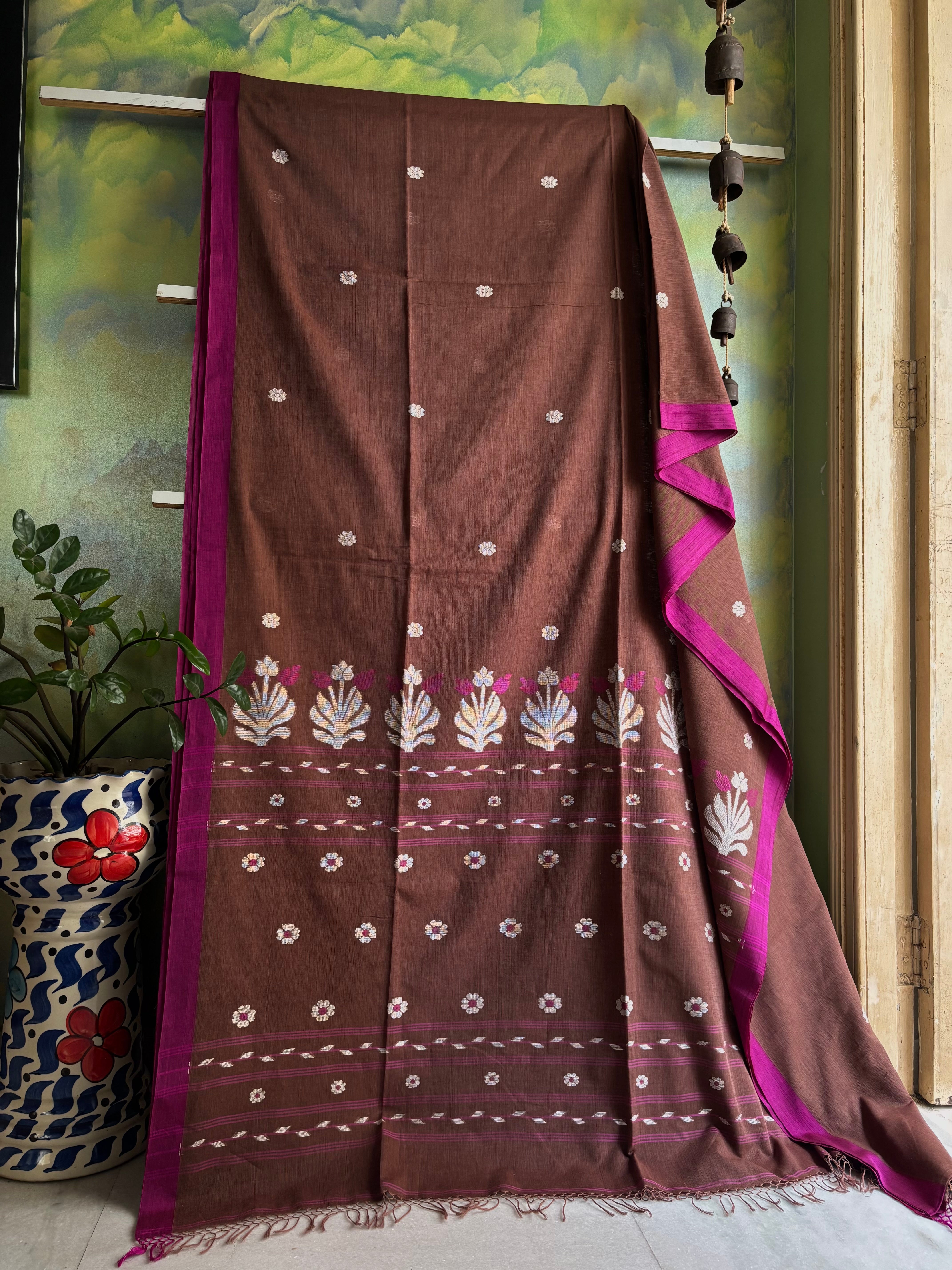 Handwoven Brown Purple Cotton Jamdani Saree