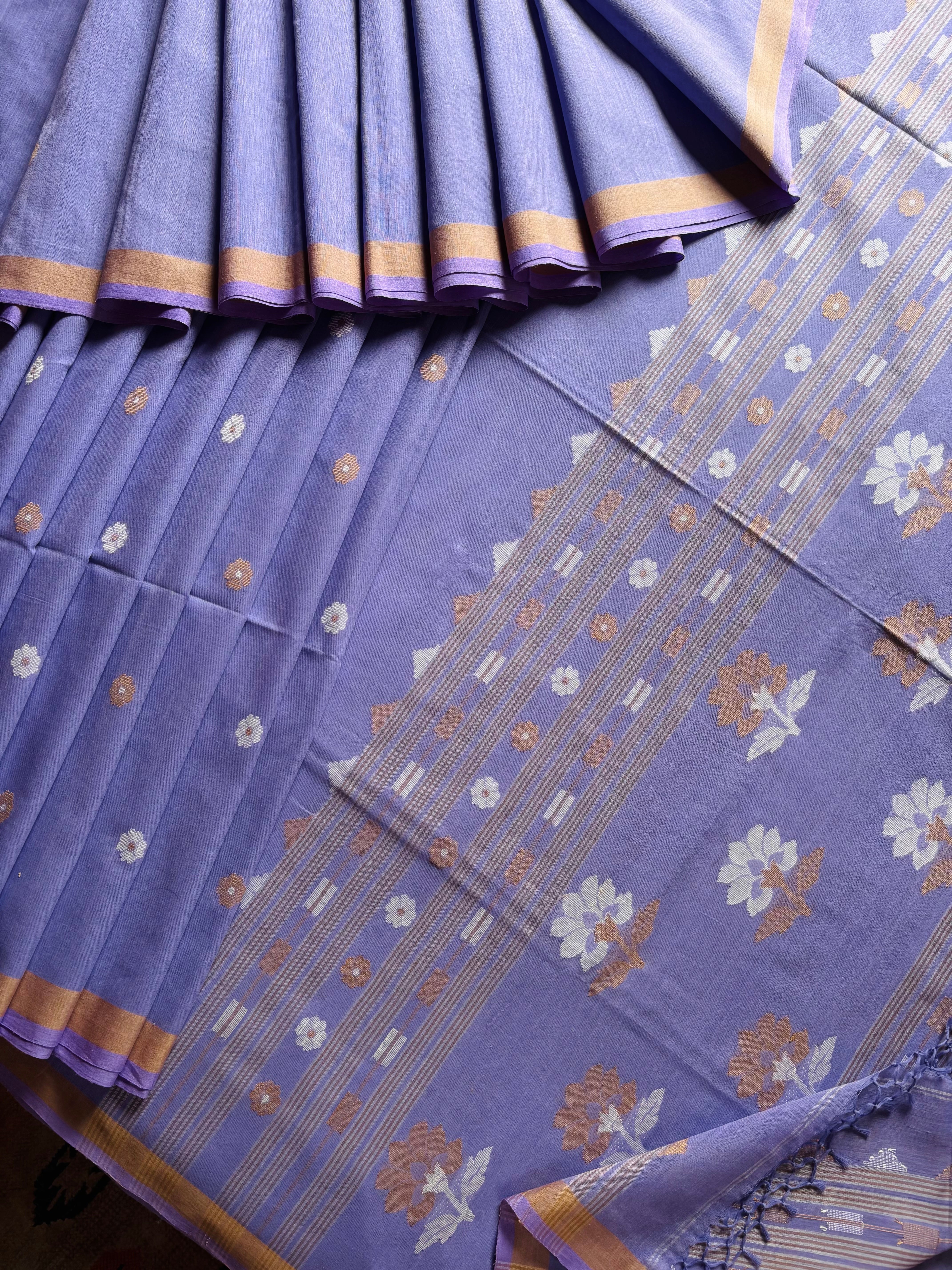Handwoven Lavender Colour Cotton Jamdani Saree
