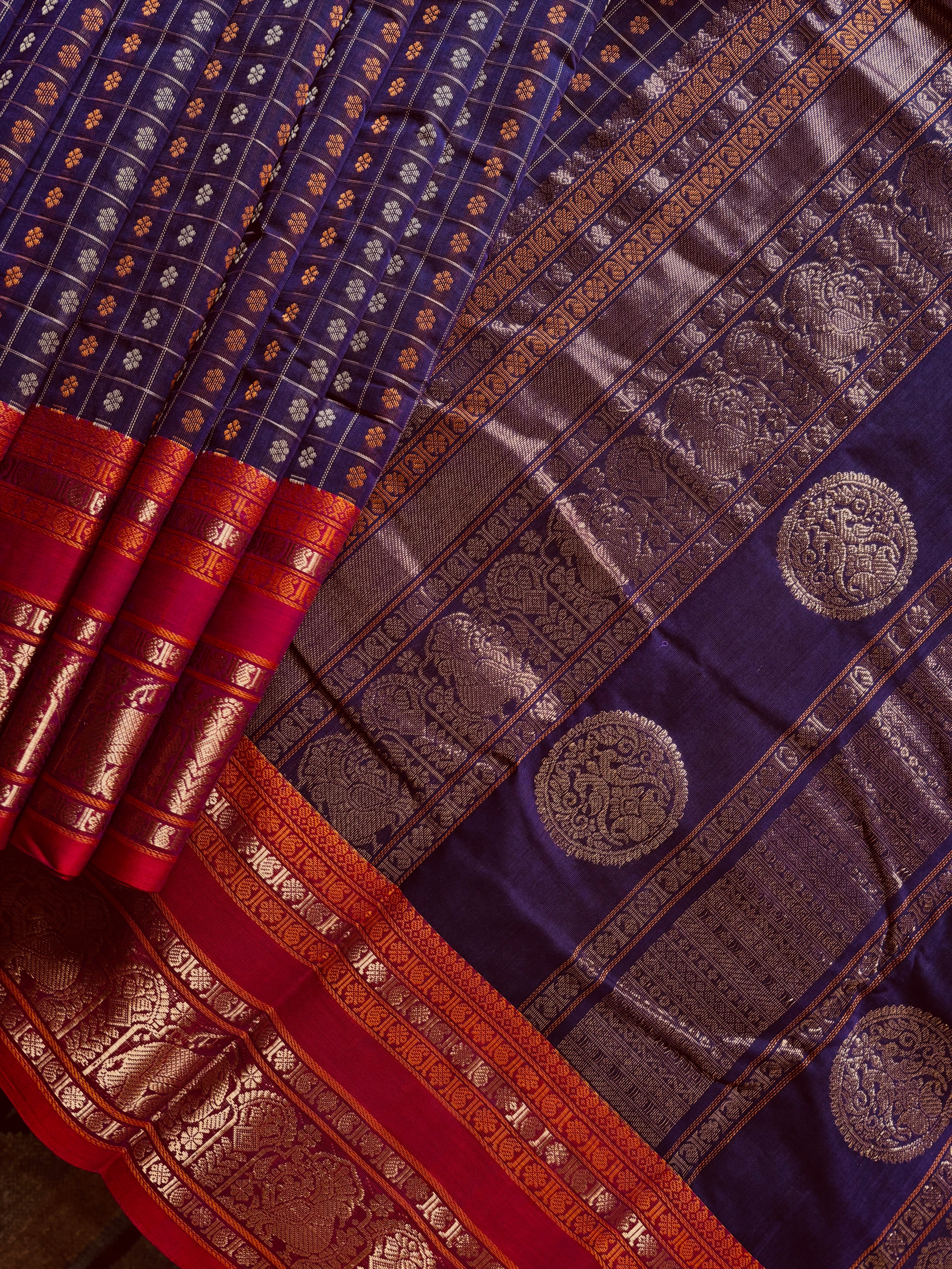 Handwoven Purple Colour Kanchipuram Cotton Aayirum Butta Saree
