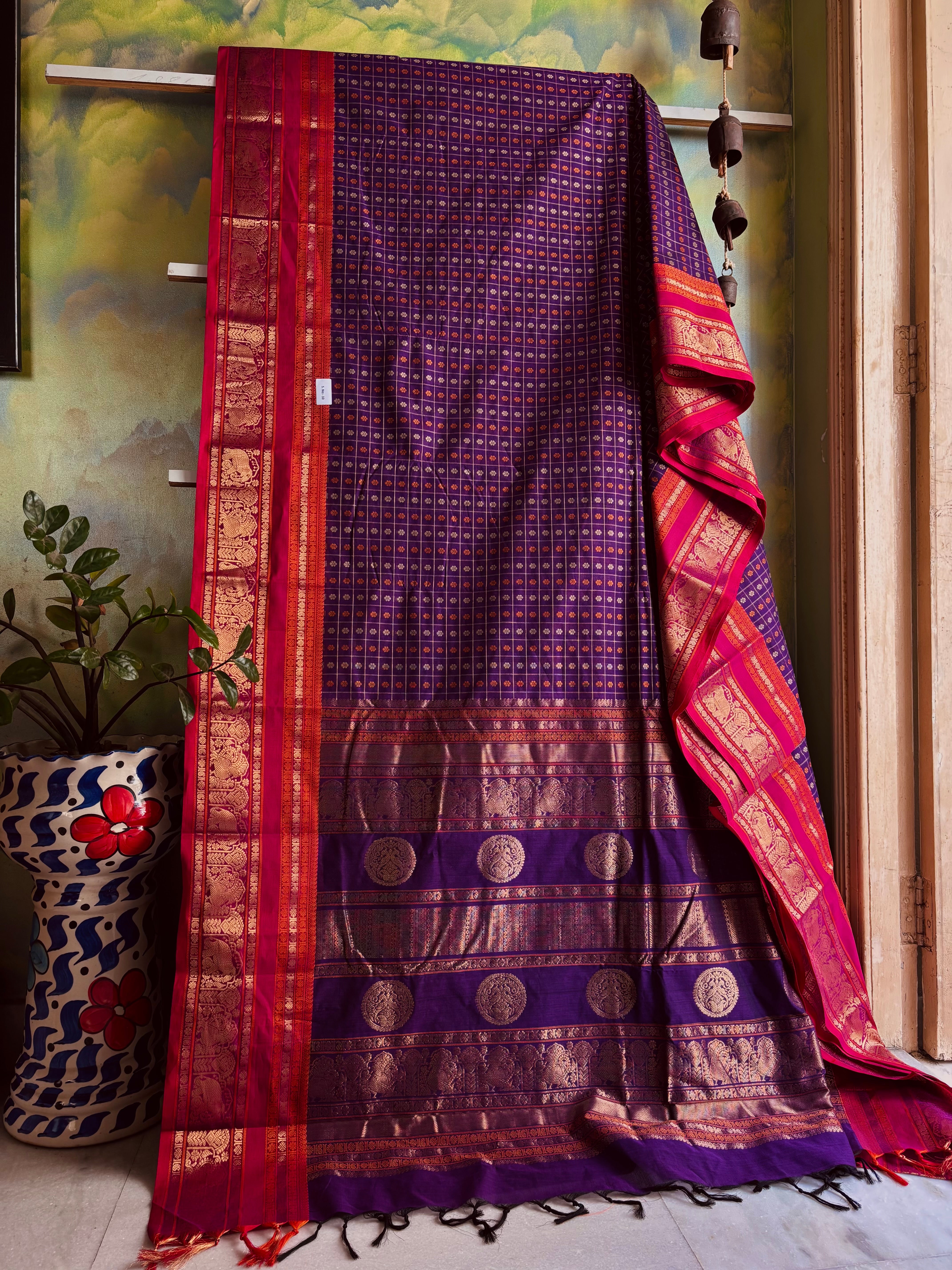 Handwoven Purple Colour Kanchipuram Cotton Aayirum Butta Saree