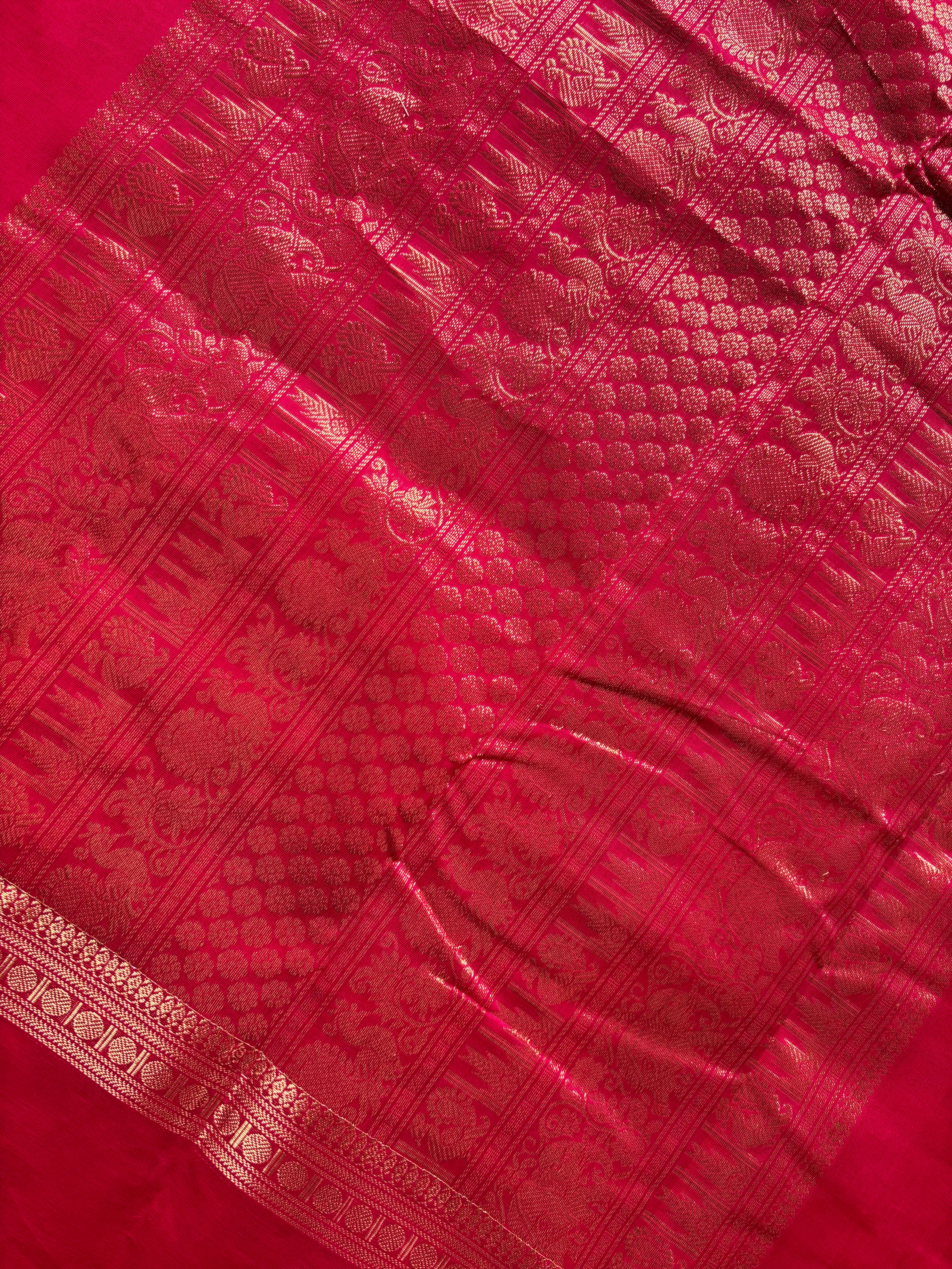 Handwoven Hot Pink Red Dual Tone Kanchipuram Cotton Saree