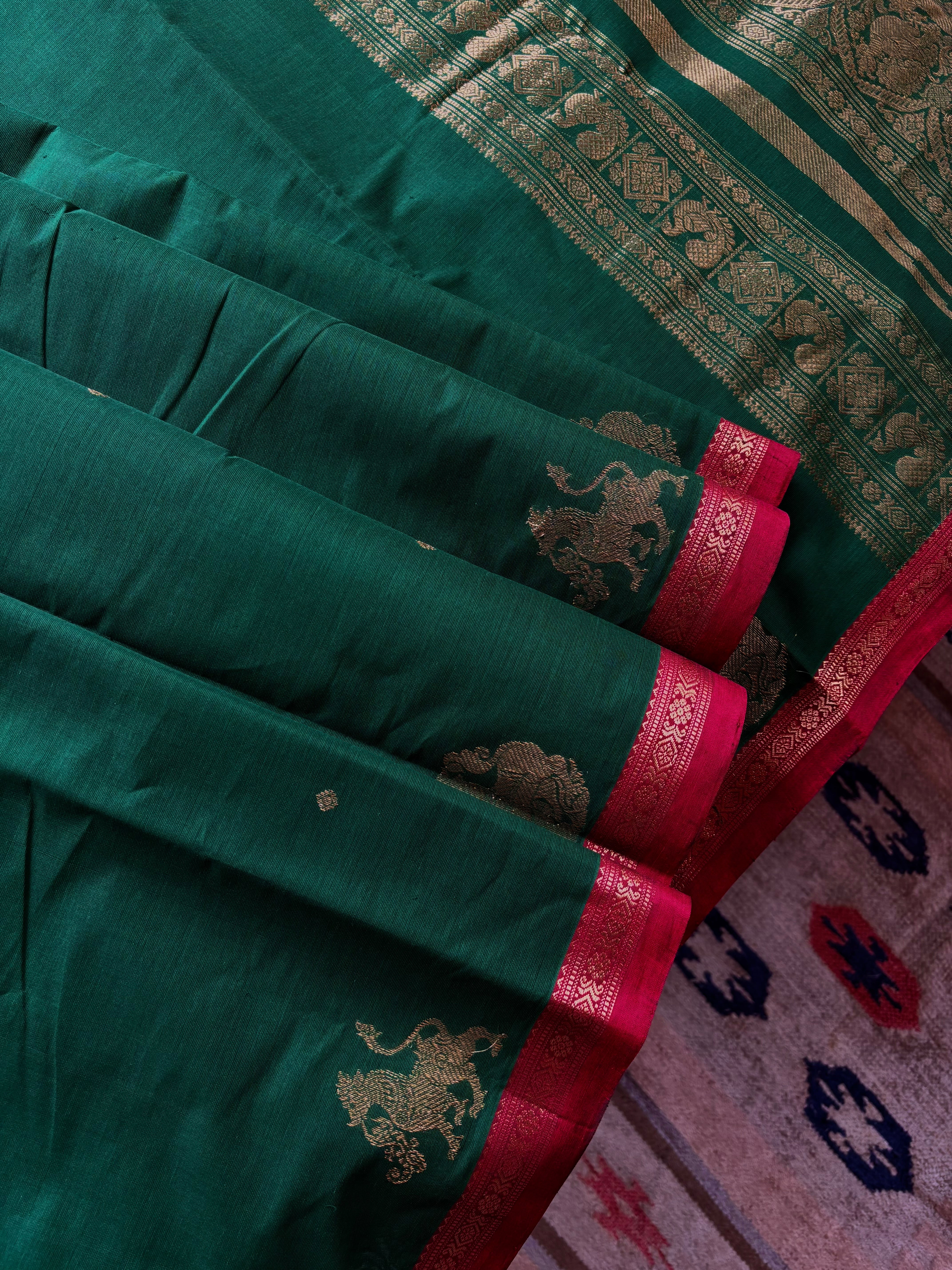 Handwoven Green Colour Kanchipuram Cotton Saree
