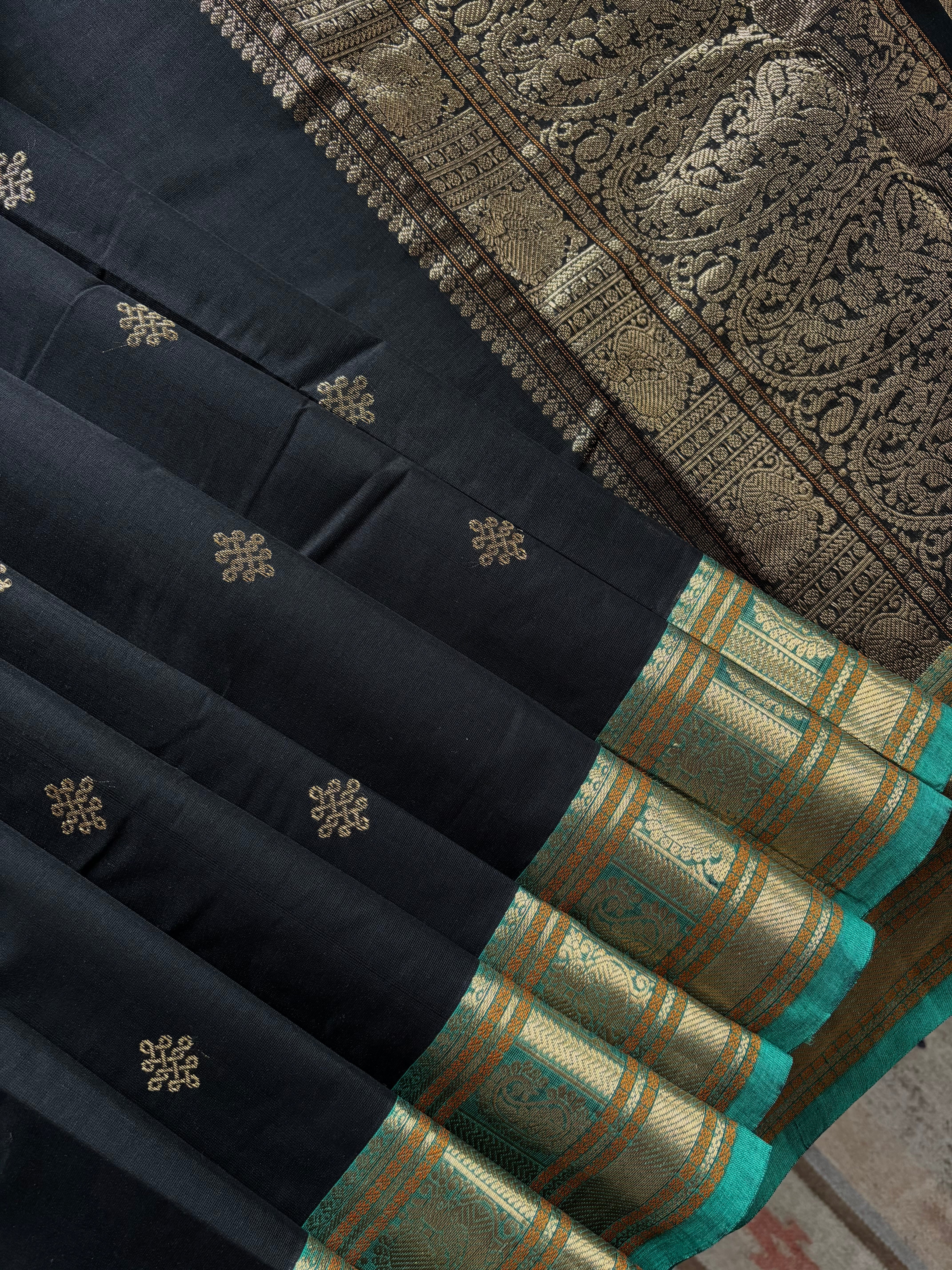 Handwoven Black Kanchipuram Cotton Saree