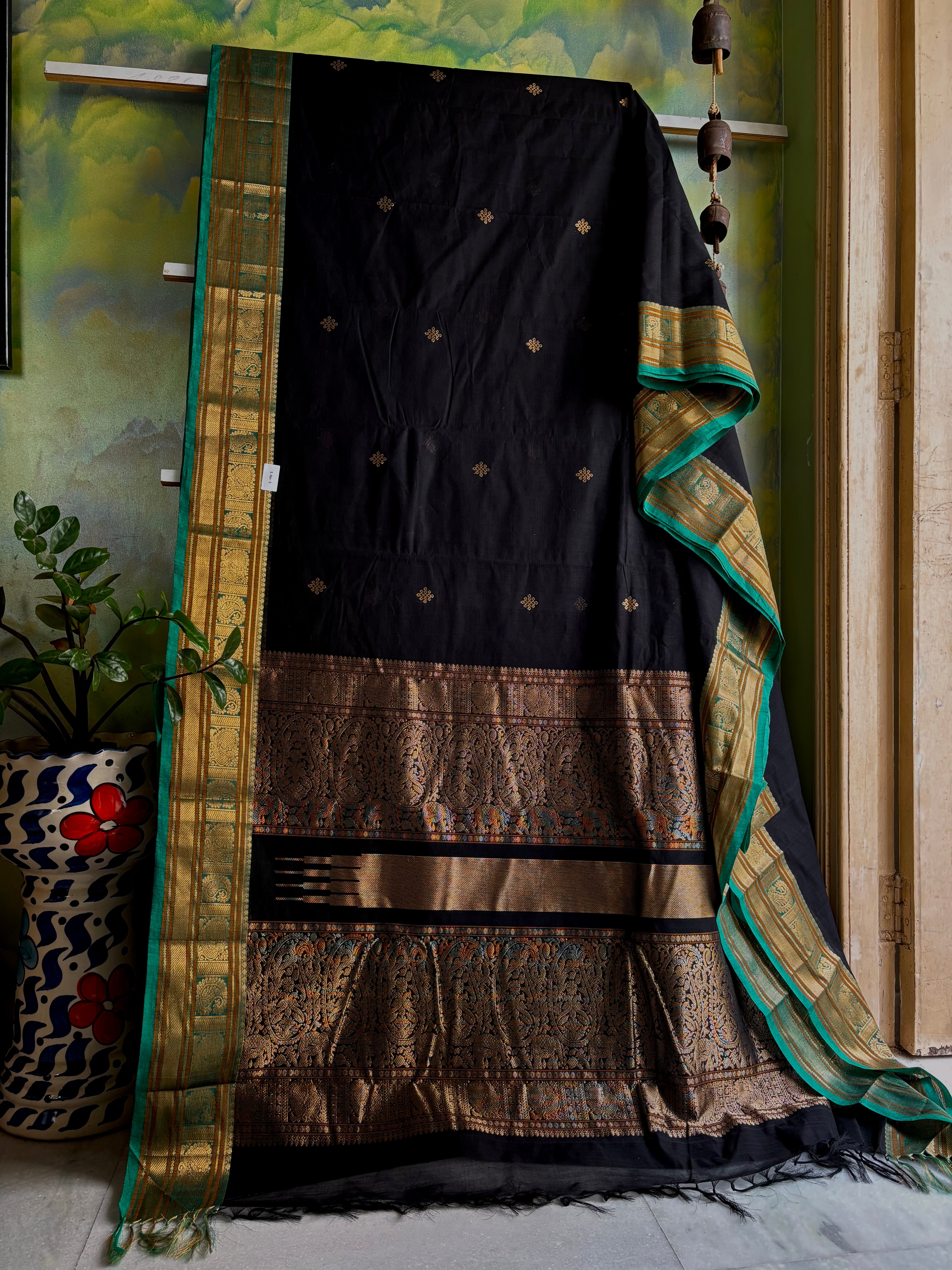 Handwoven Black Kanchipuram Cotton Saree