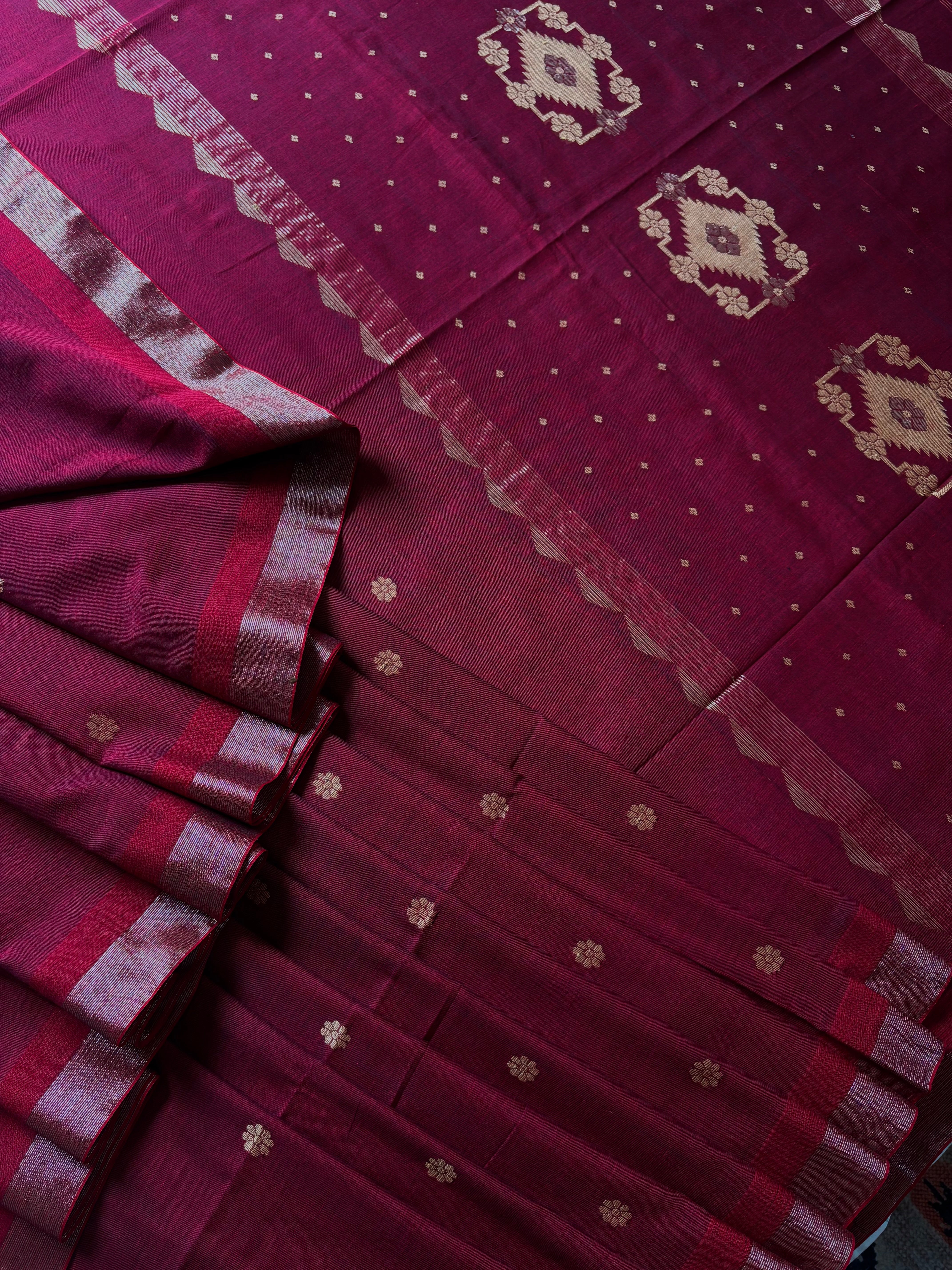 Handwoven Maroon Cotton Jamdani Saree