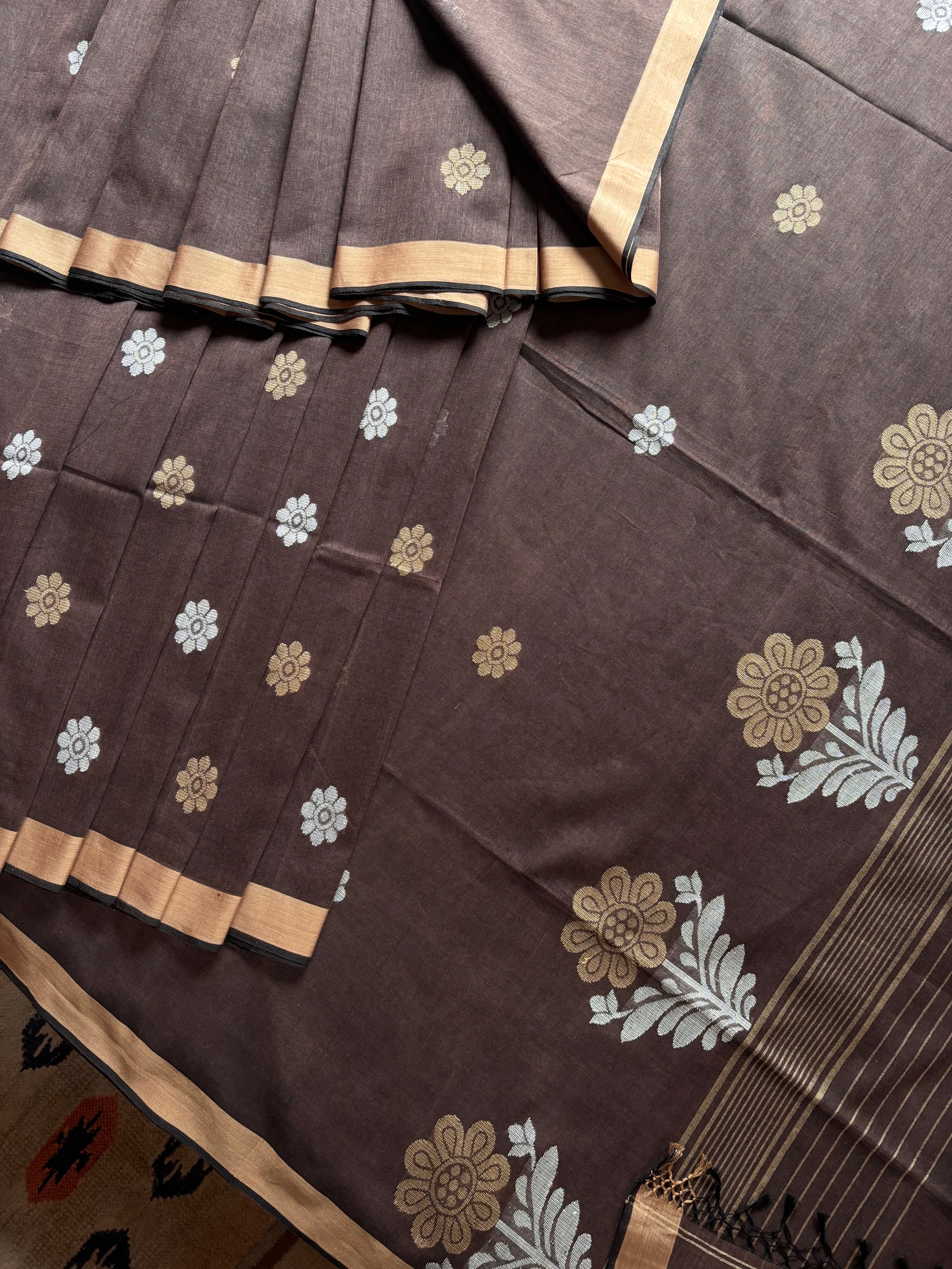 Handwoven Light Brown Cotton Jamdani Saree