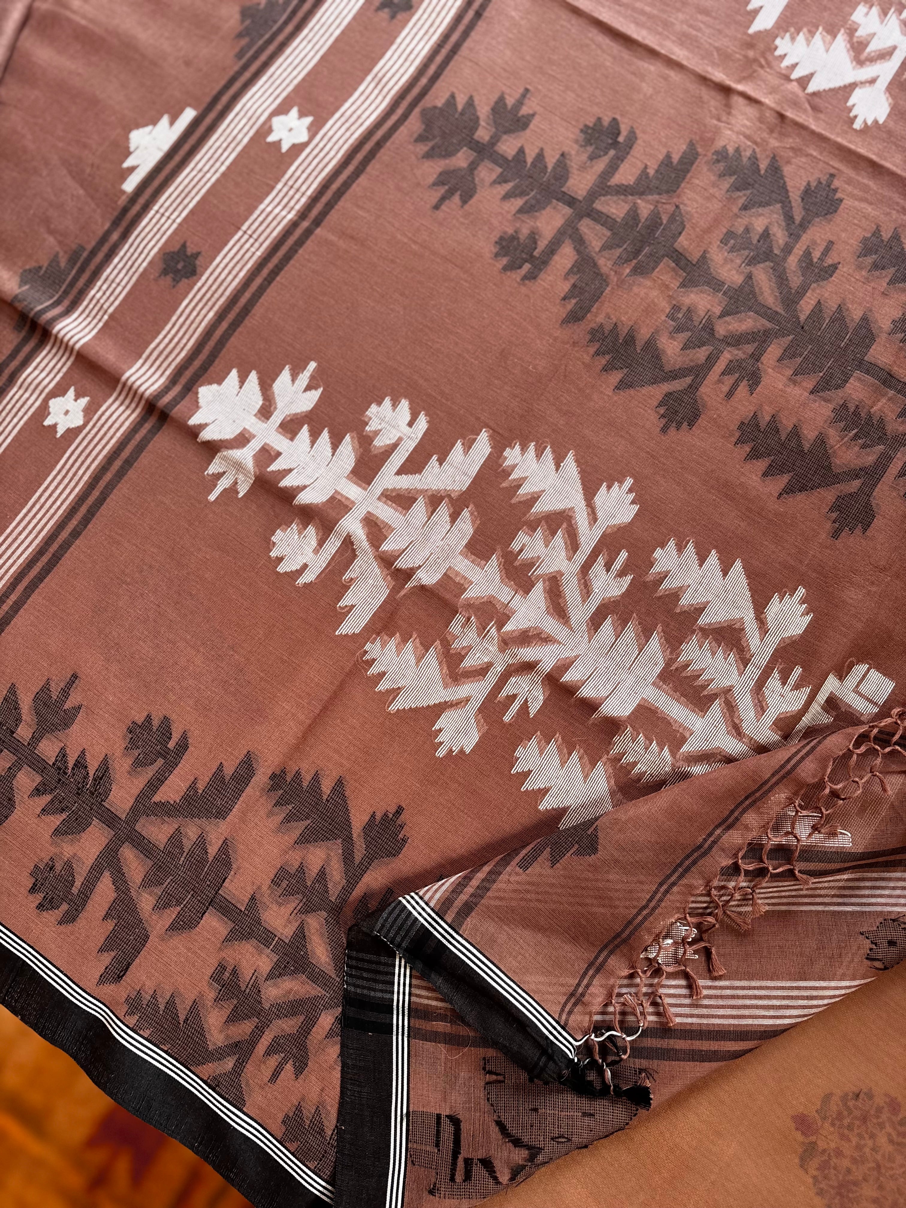 Handwoven Cinnamon Colour Cotton Jamdani Saree