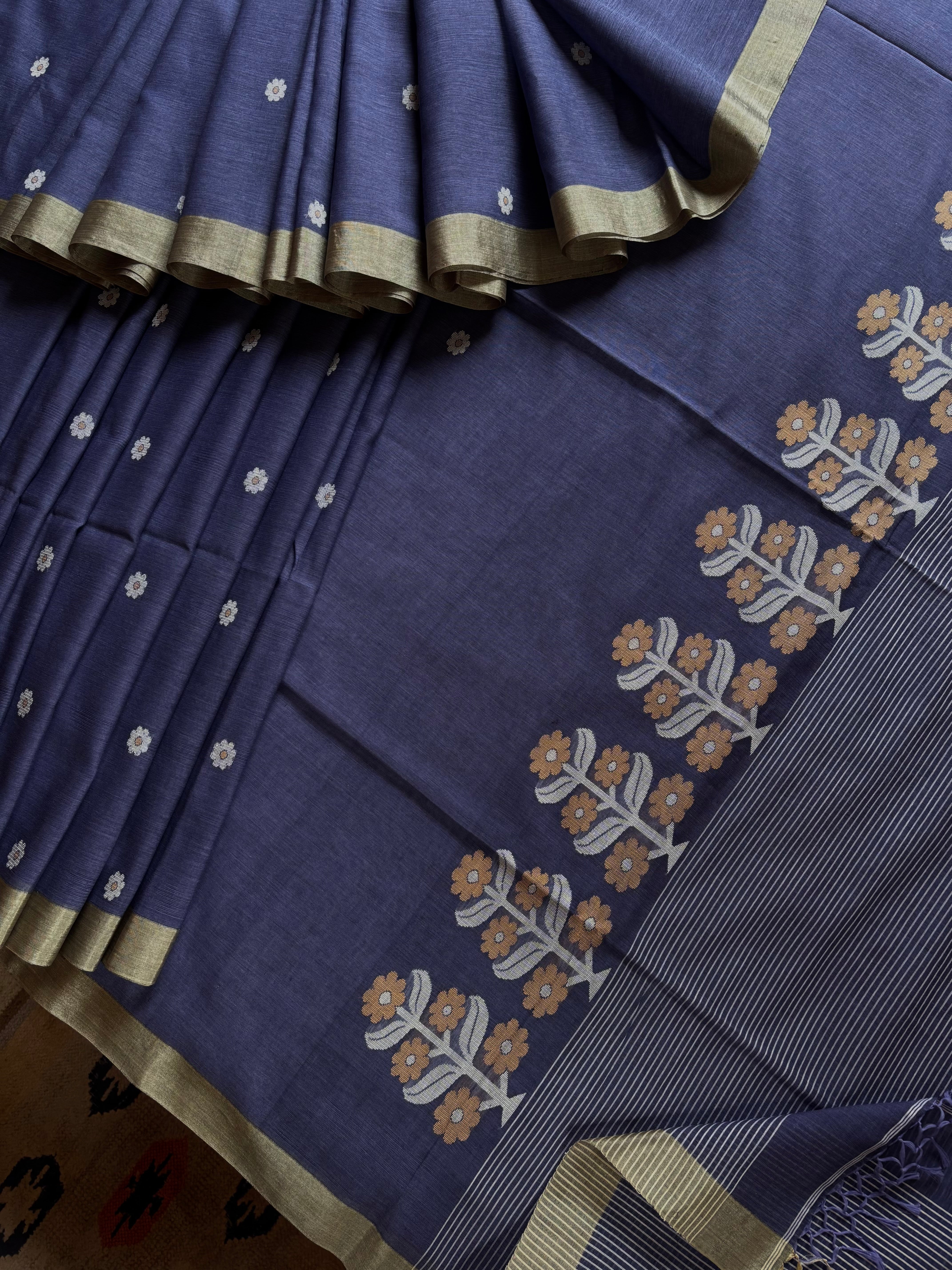 Handwoven Blue Lavender Dual Toned Cotton Jamdani Saree