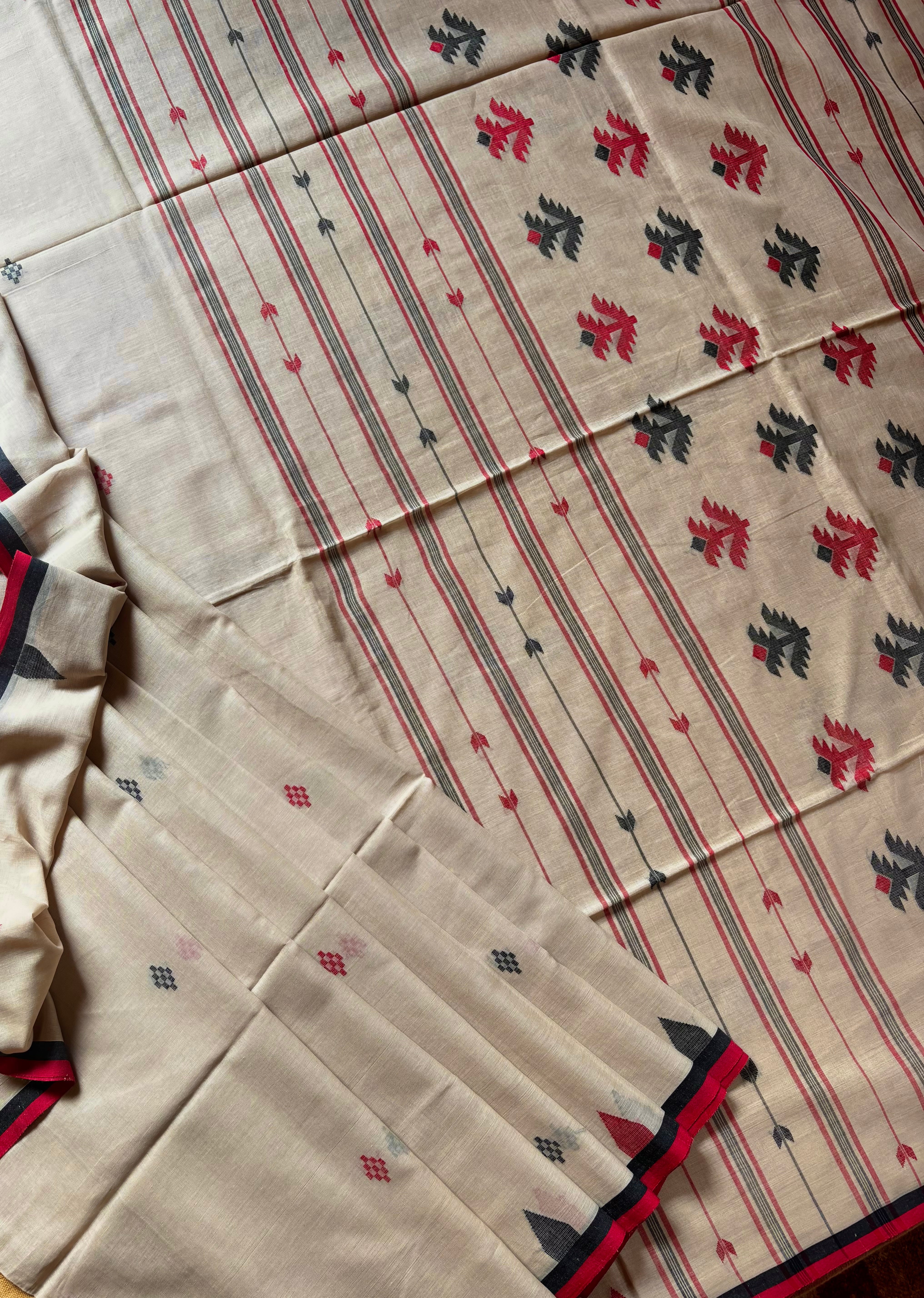 Handwoven Beige Colour Cotton Jamdani Saree