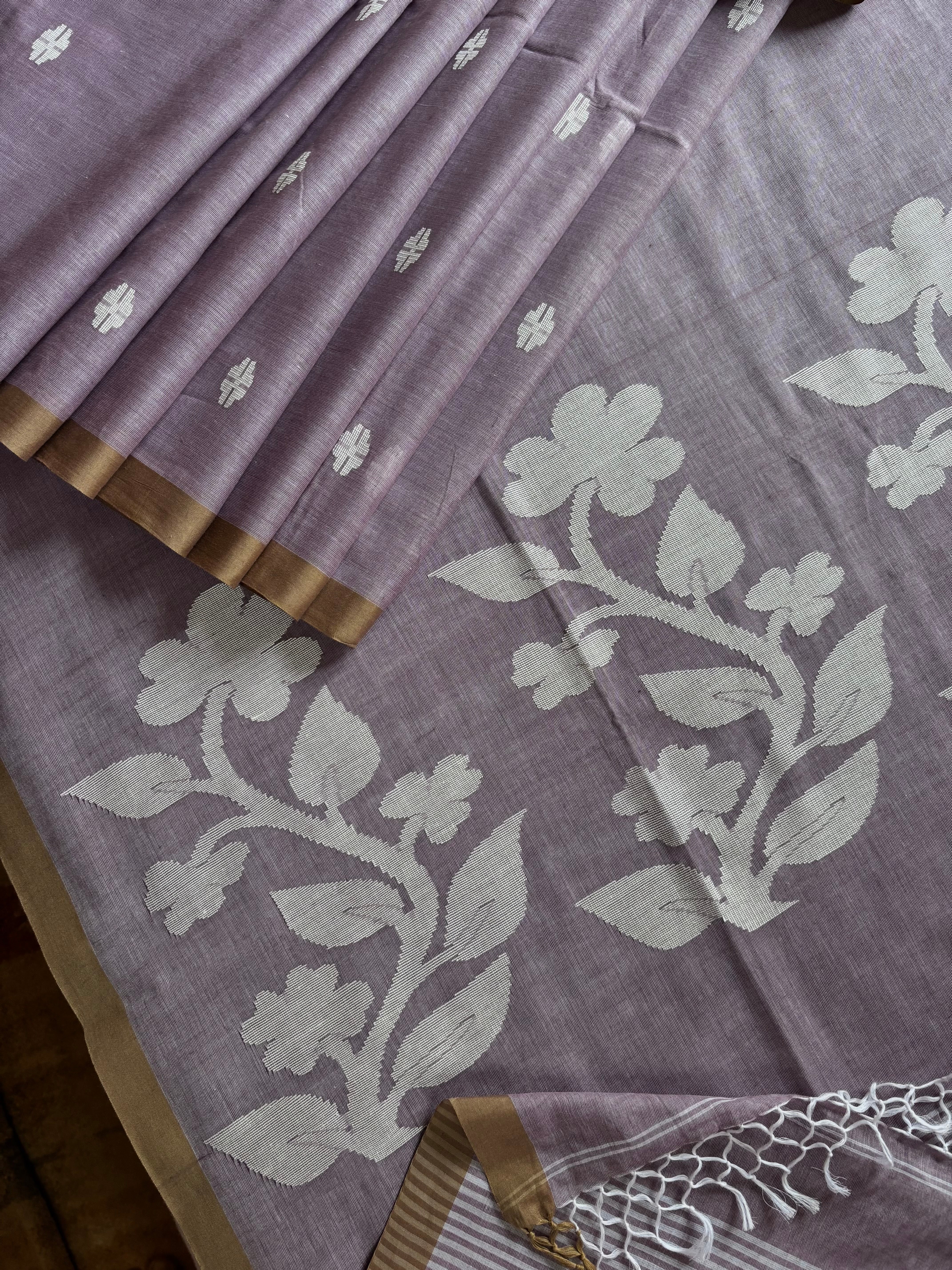 Handwoven Dusty Lavender Cotton Jamdani Saree