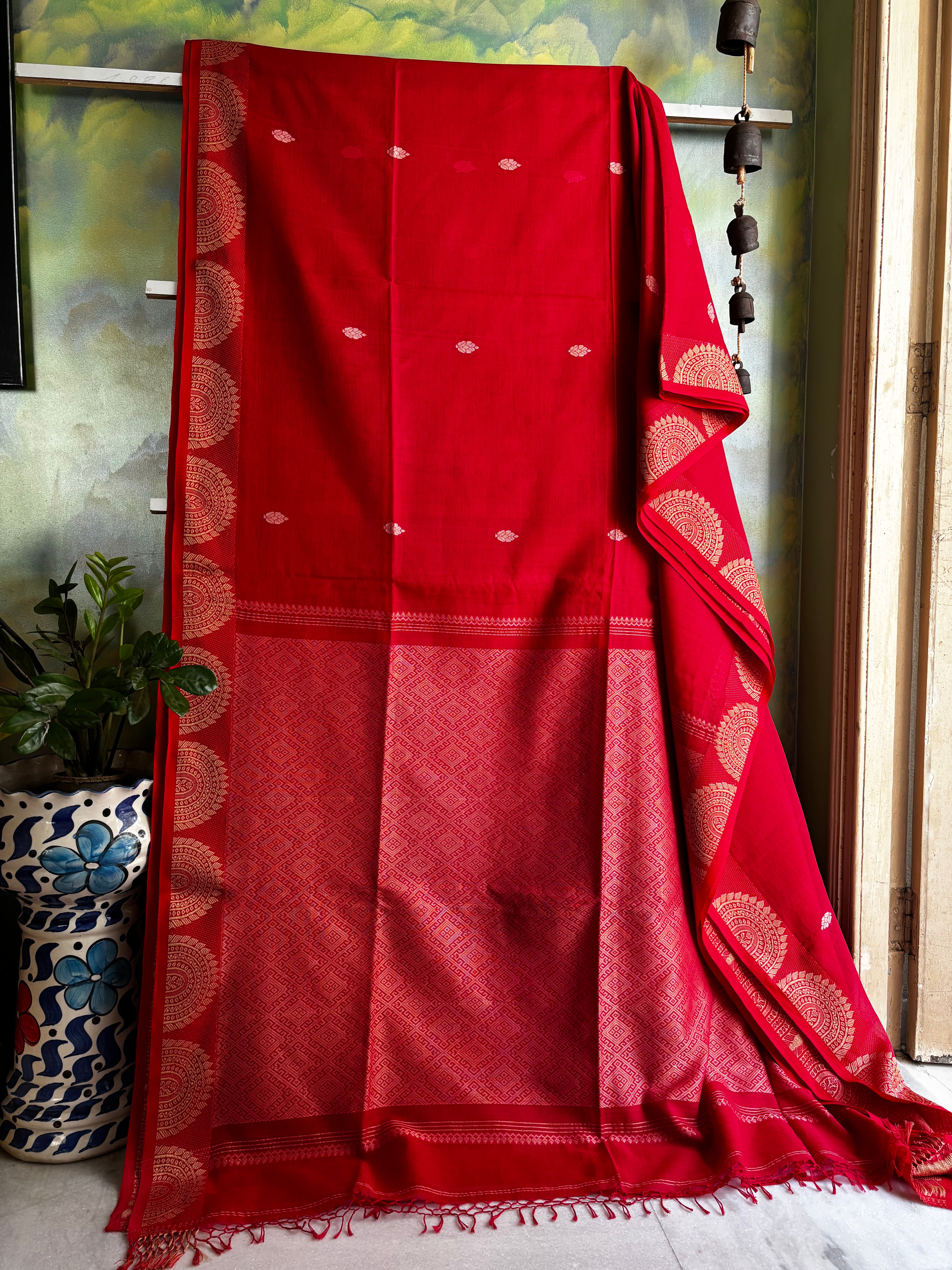 Handwoven Red Colour Phulia Cotton Saree