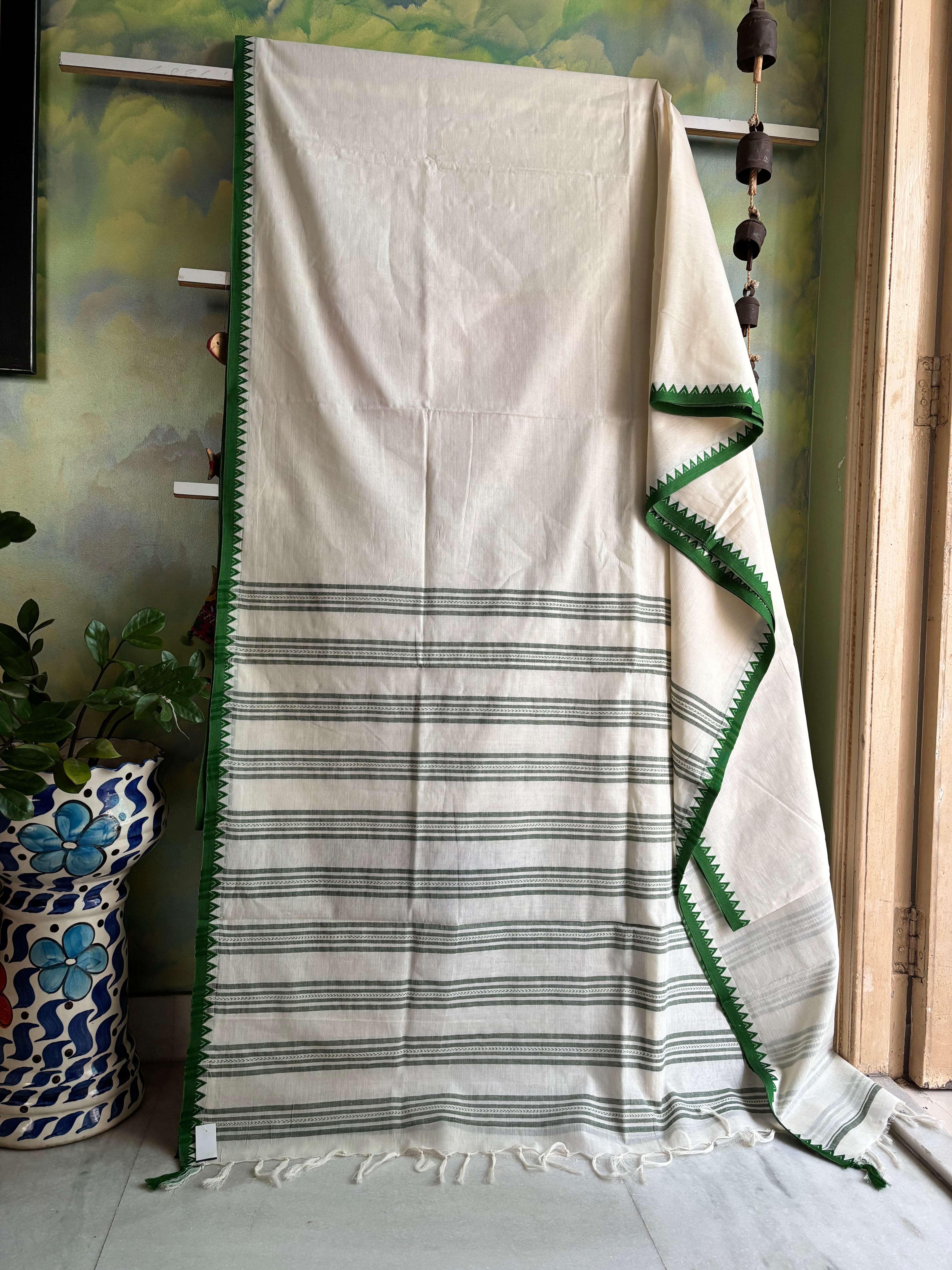 Handwoven Offwhite Green Begampuri Cotton Saree