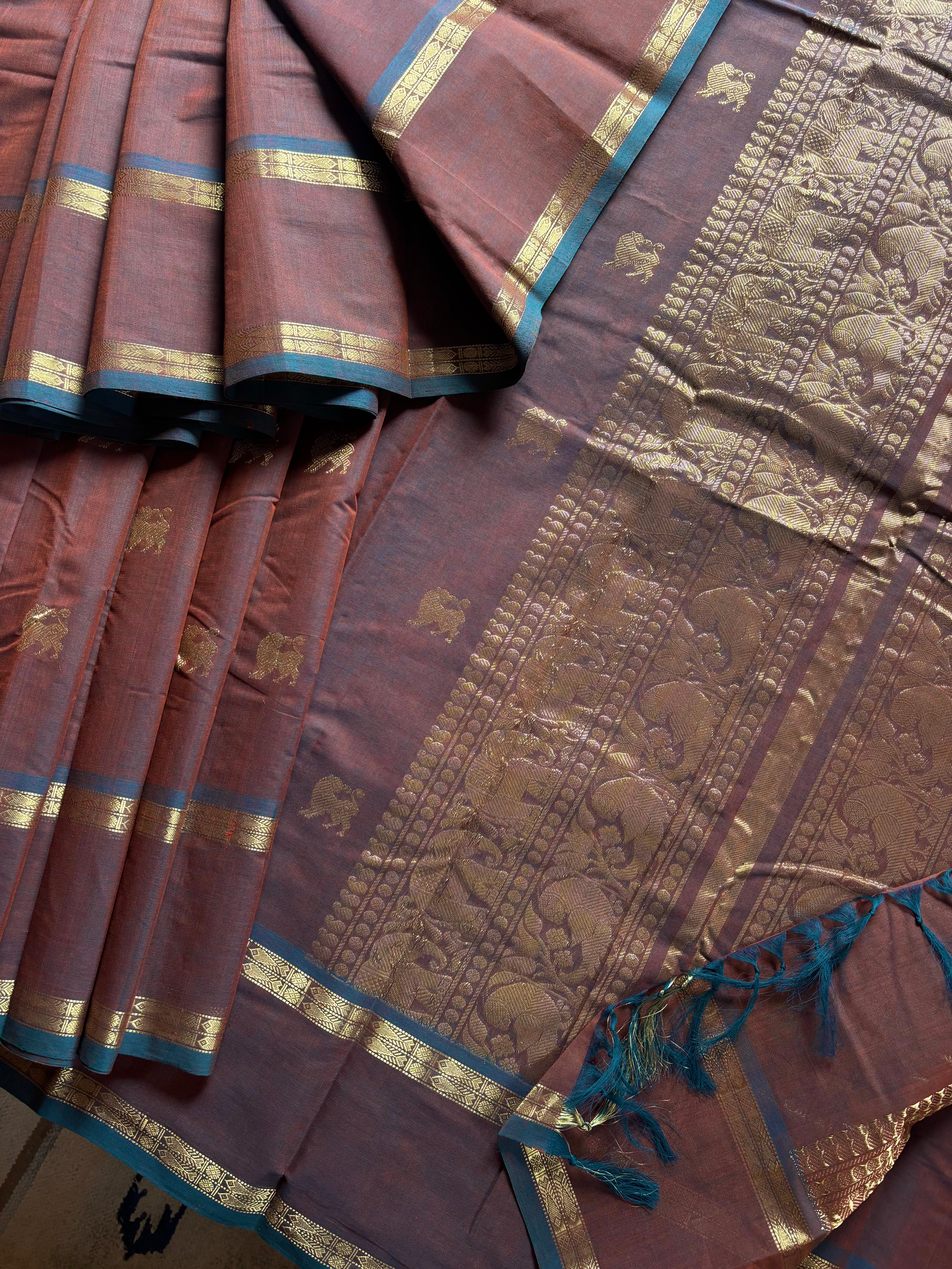 Handwoven Blue Brown Dual Toned Cotton Kanchipuram Saree