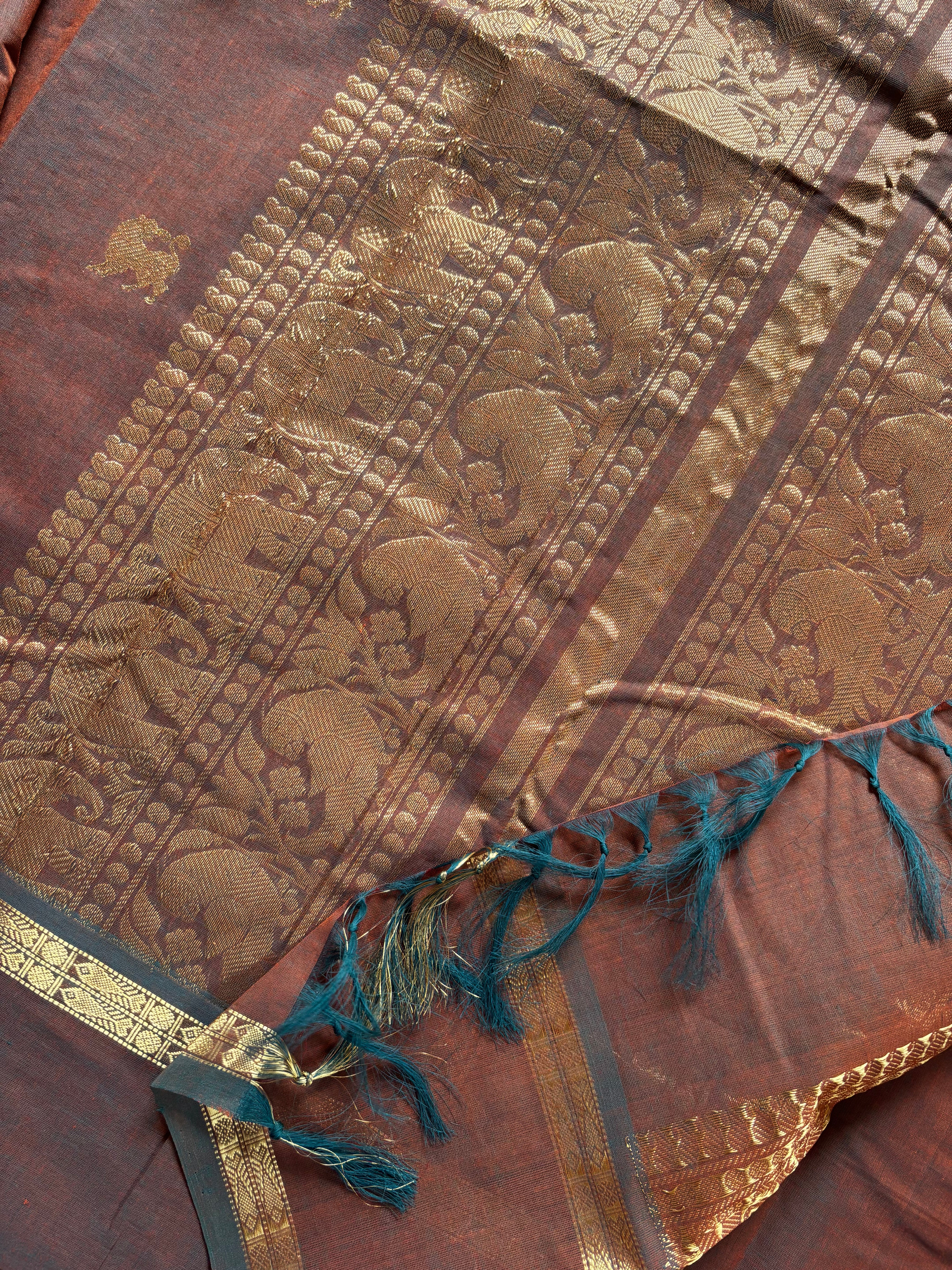 Handwoven Blue Brown Dual Toned Cotton Kanchipuram Saree
