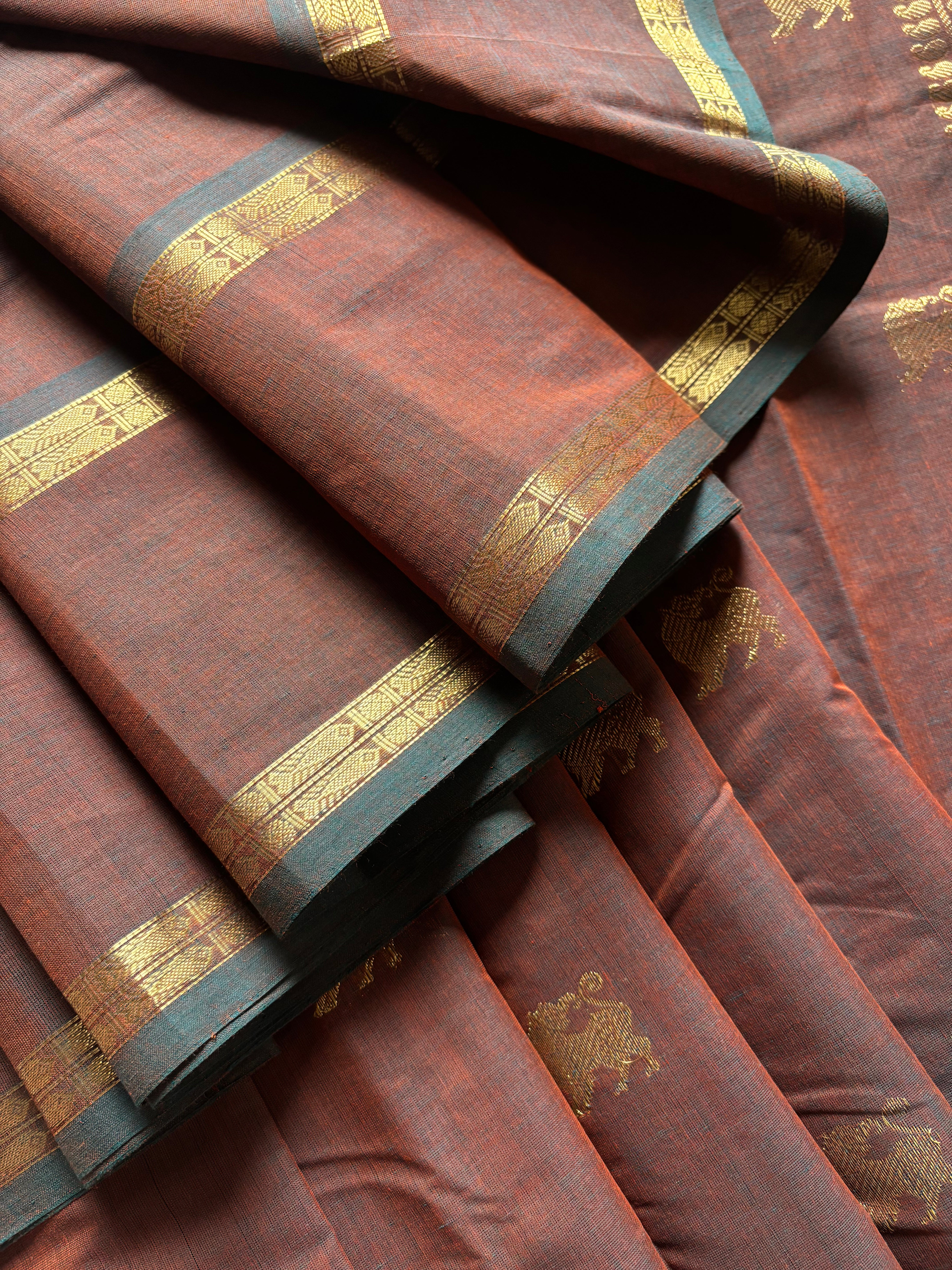 Handwoven Blue Brown Dual Toned Cotton Kanchipuram Saree