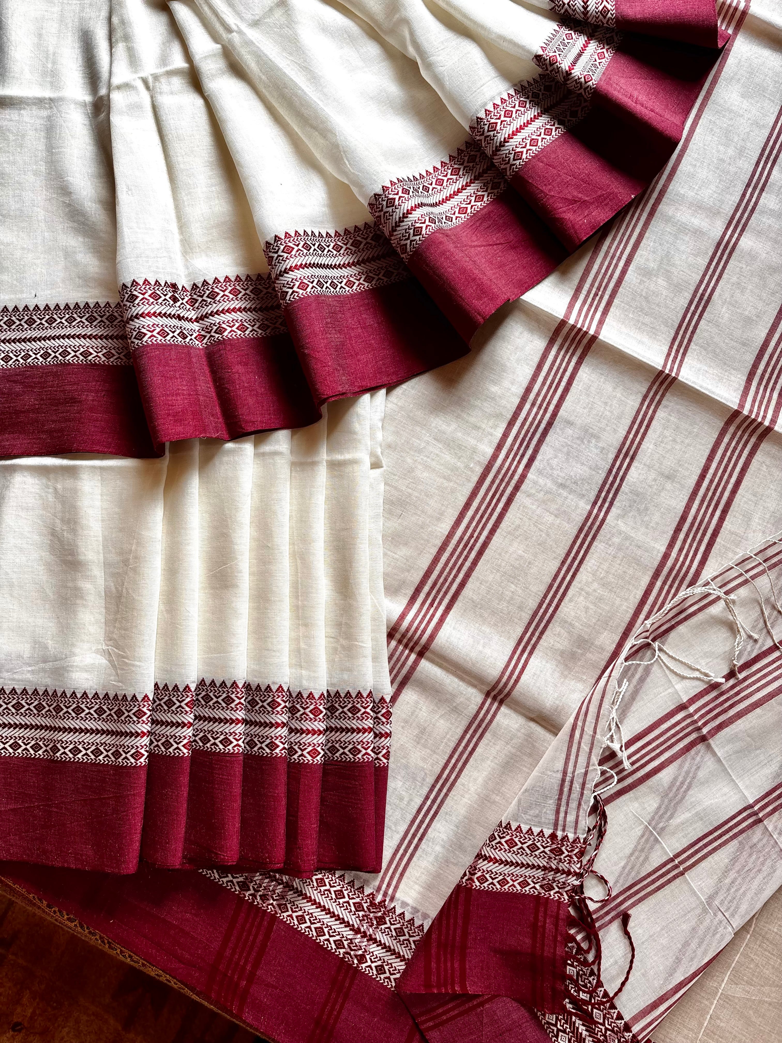 Handwoven White Maroon Phulia Cotton Saree
