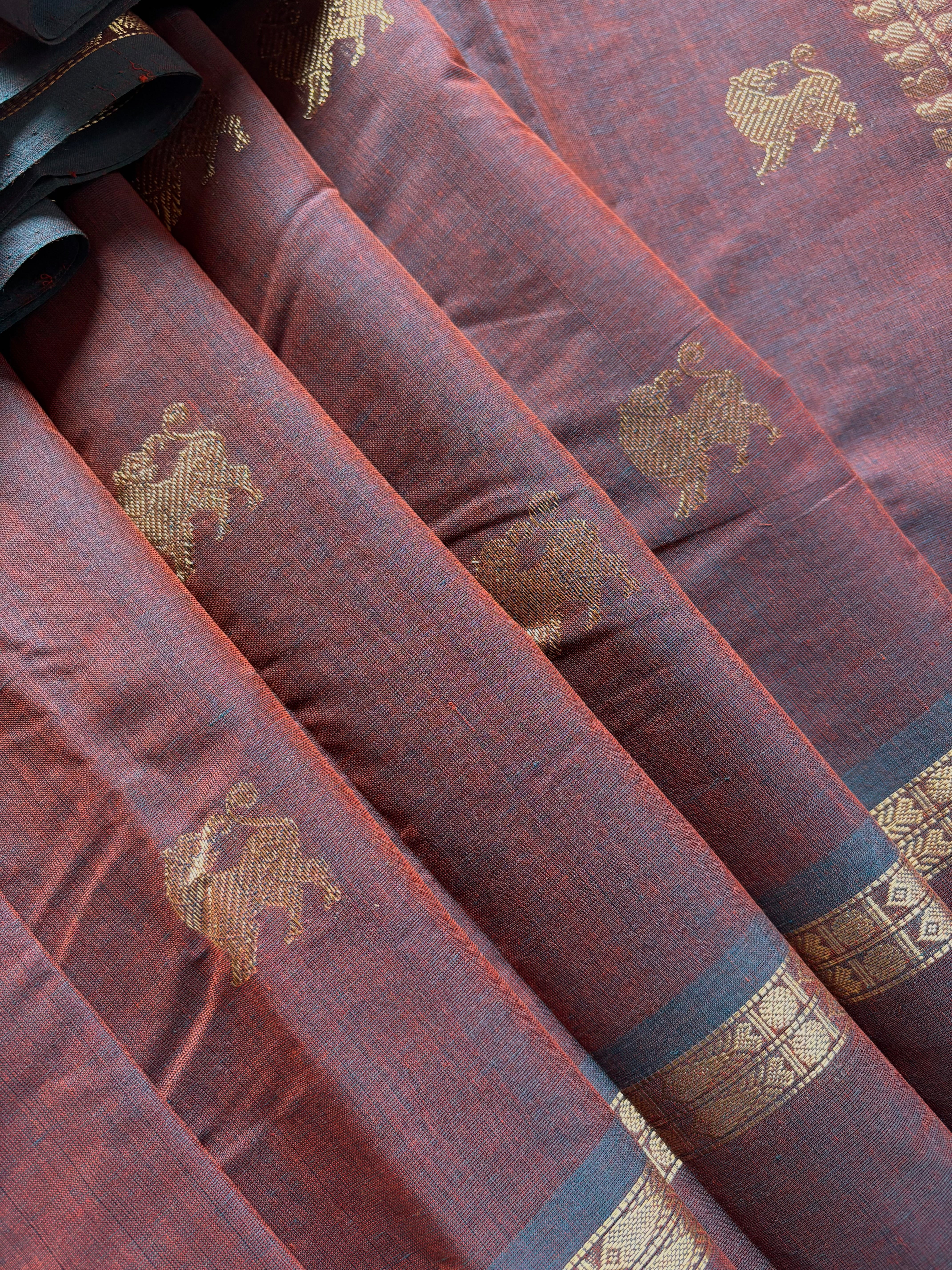 Handwoven Blue Brown Dual Toned Cotton Kanchipuram Saree