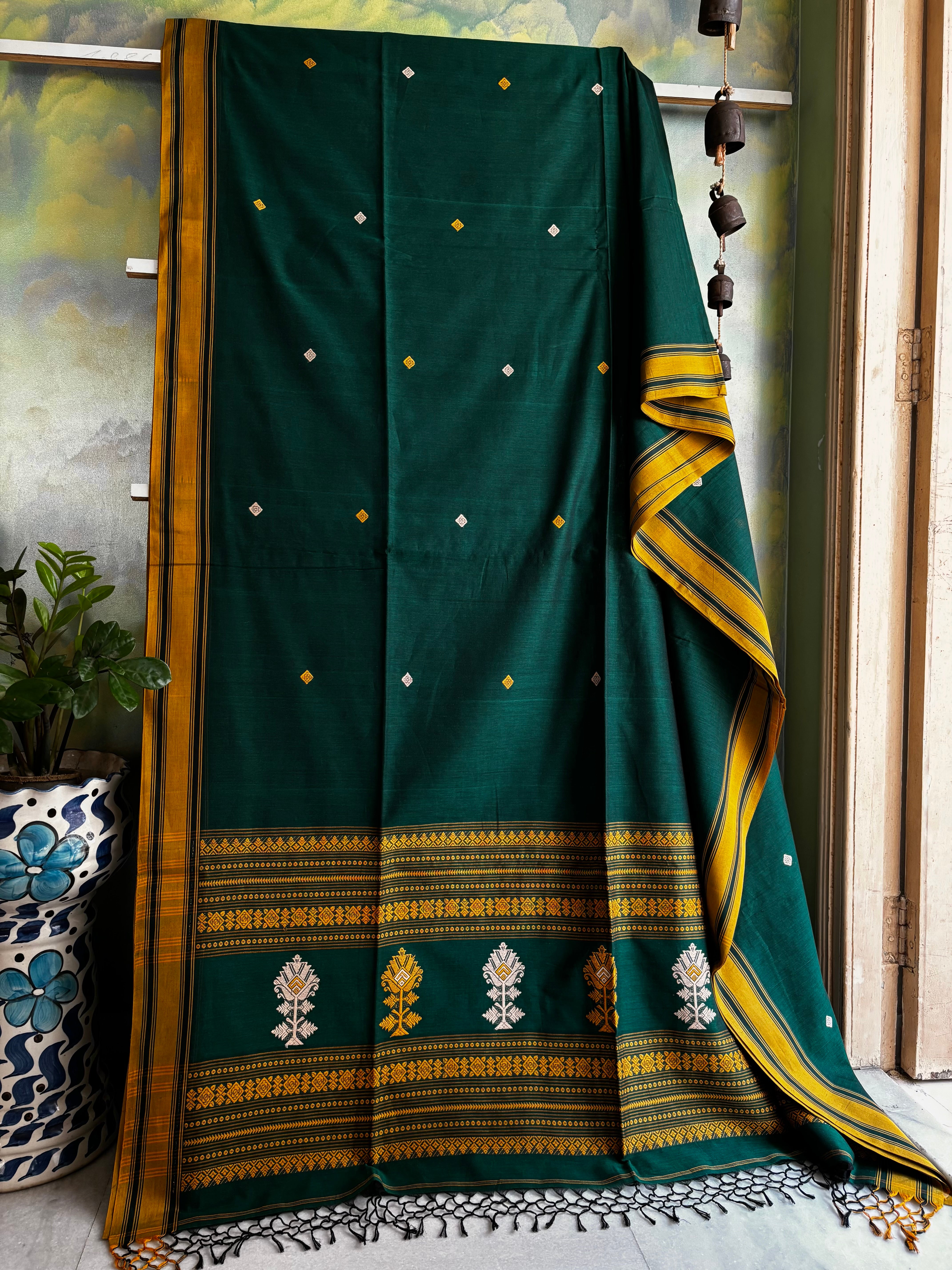Handwoven Green Colour Phulia Cotton Saree