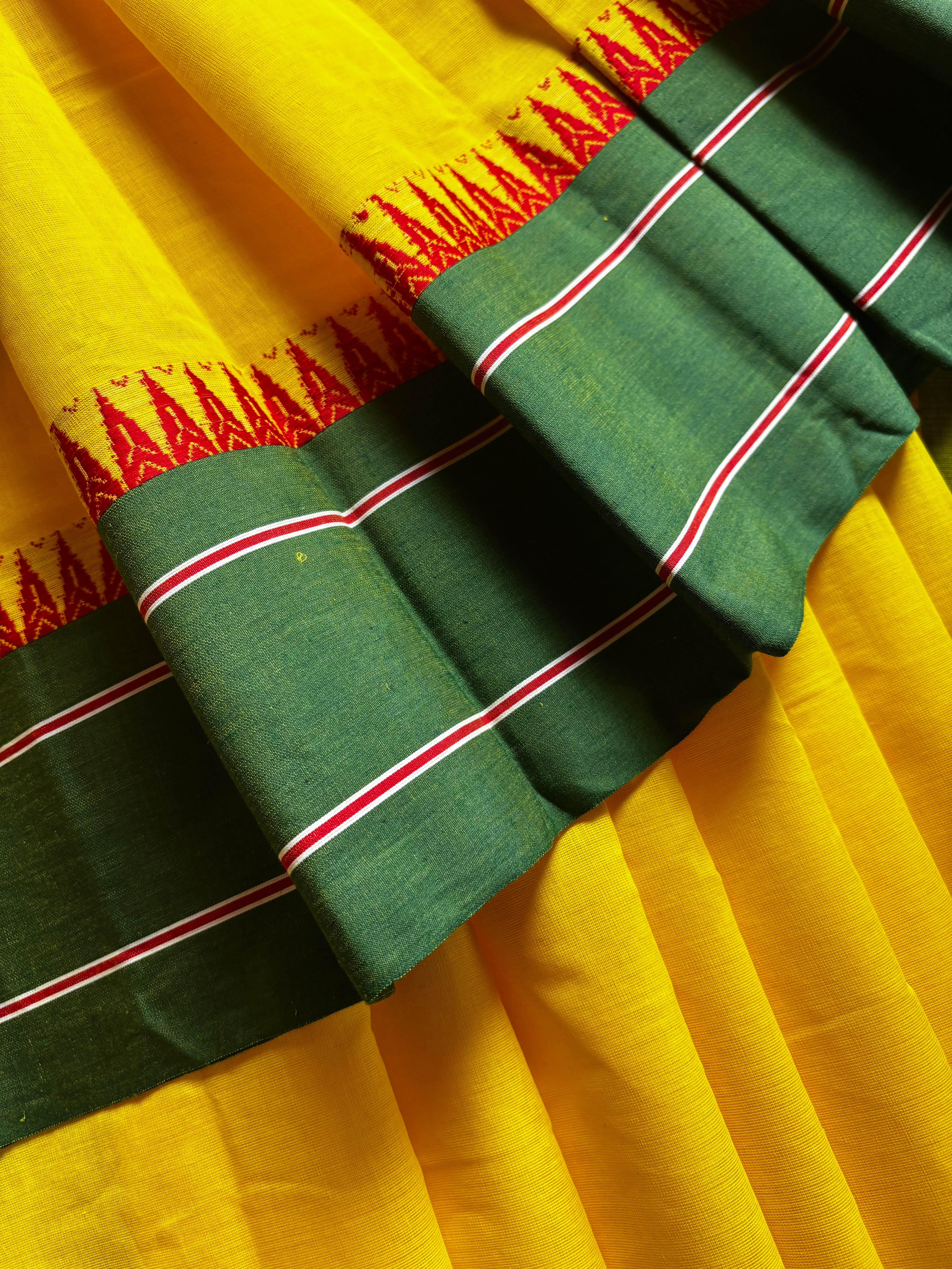 Handwoven Lemon Yellow Colour Begampuri Cotton Saree