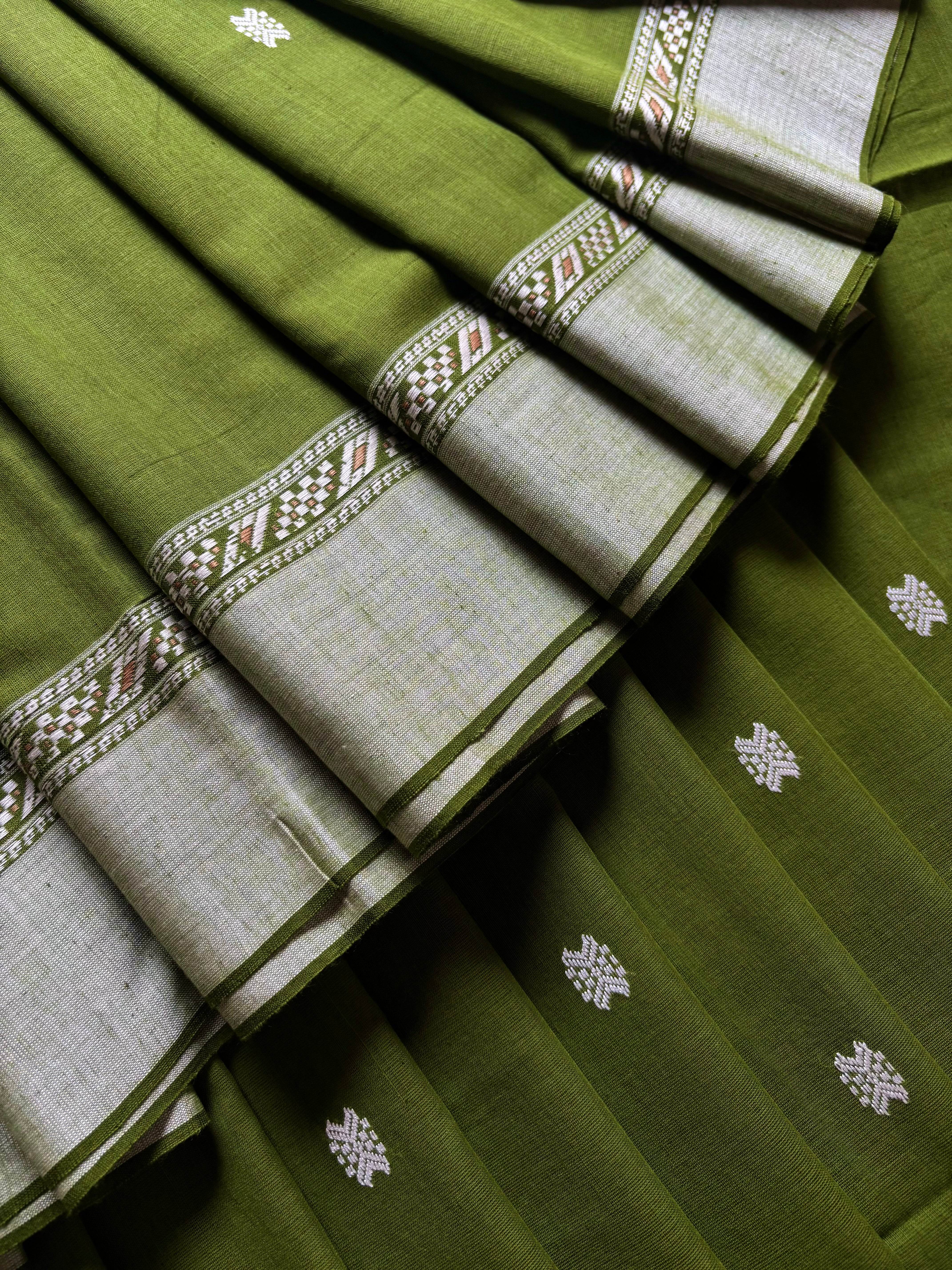 Handwoven Green Colour Phulia Cotton Saree