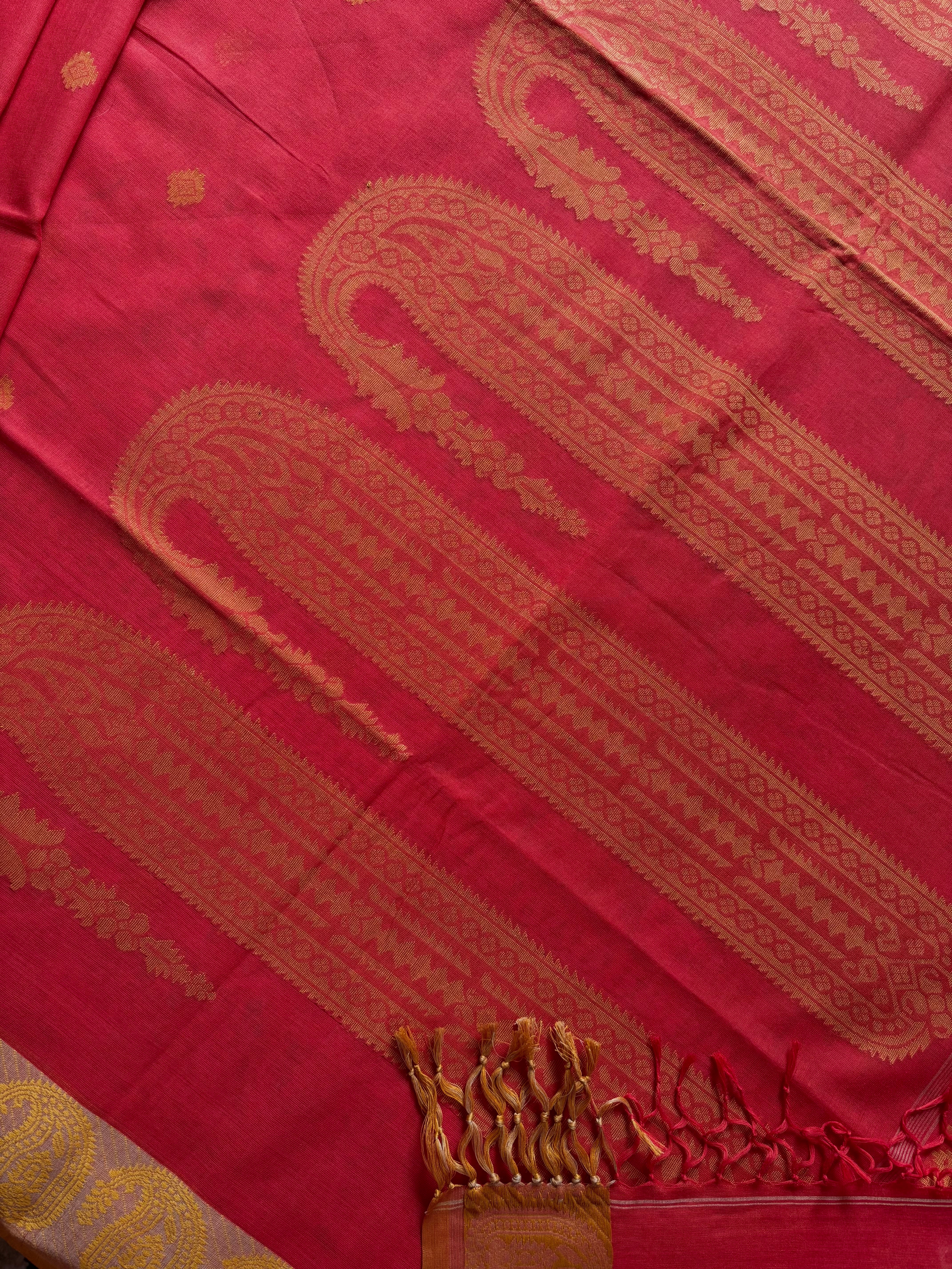 Handwoven Matte Orange Colour Phulia Cotton Saree