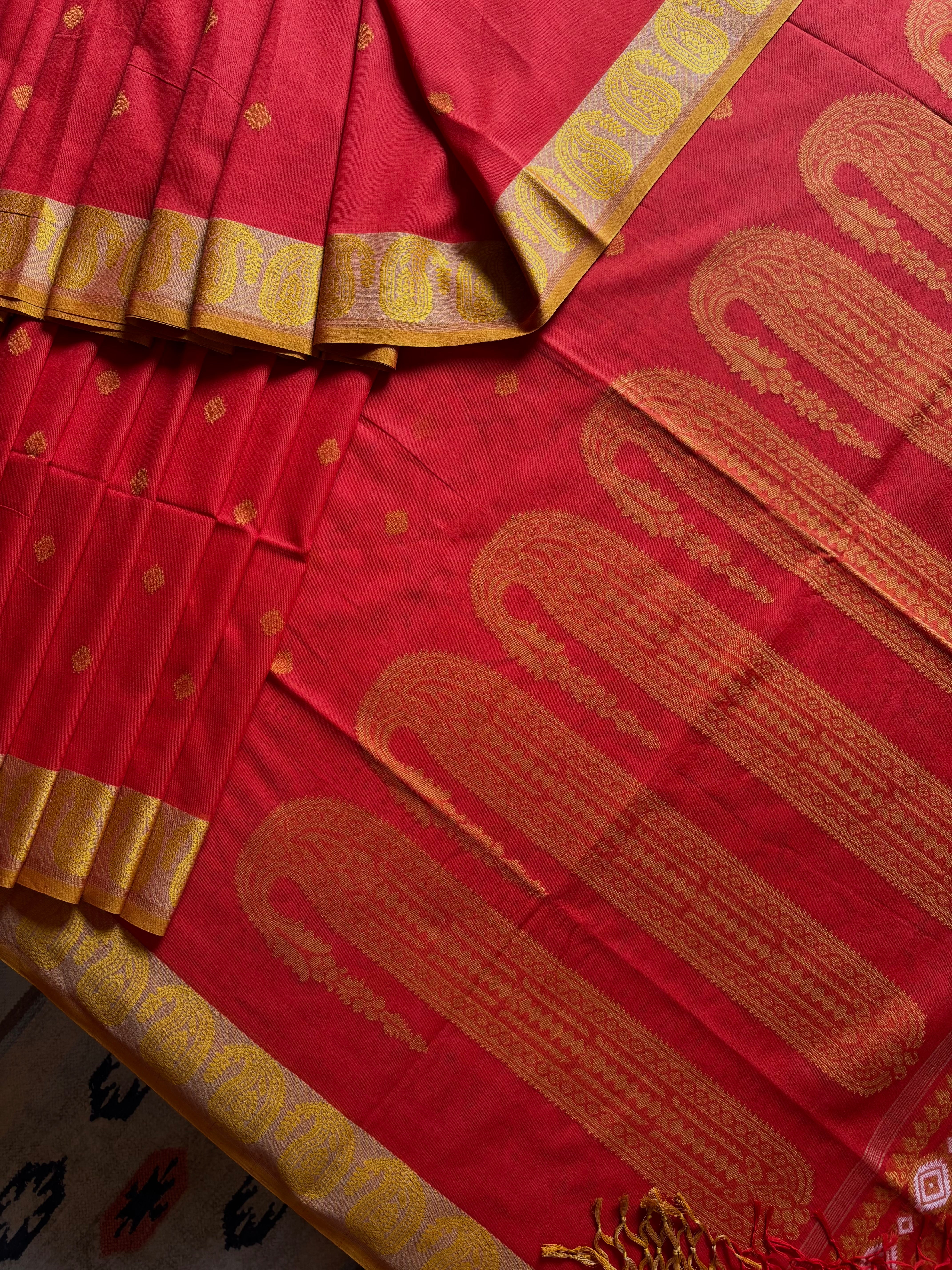 Handwoven Matte Orange Colour Phulia Cotton Saree