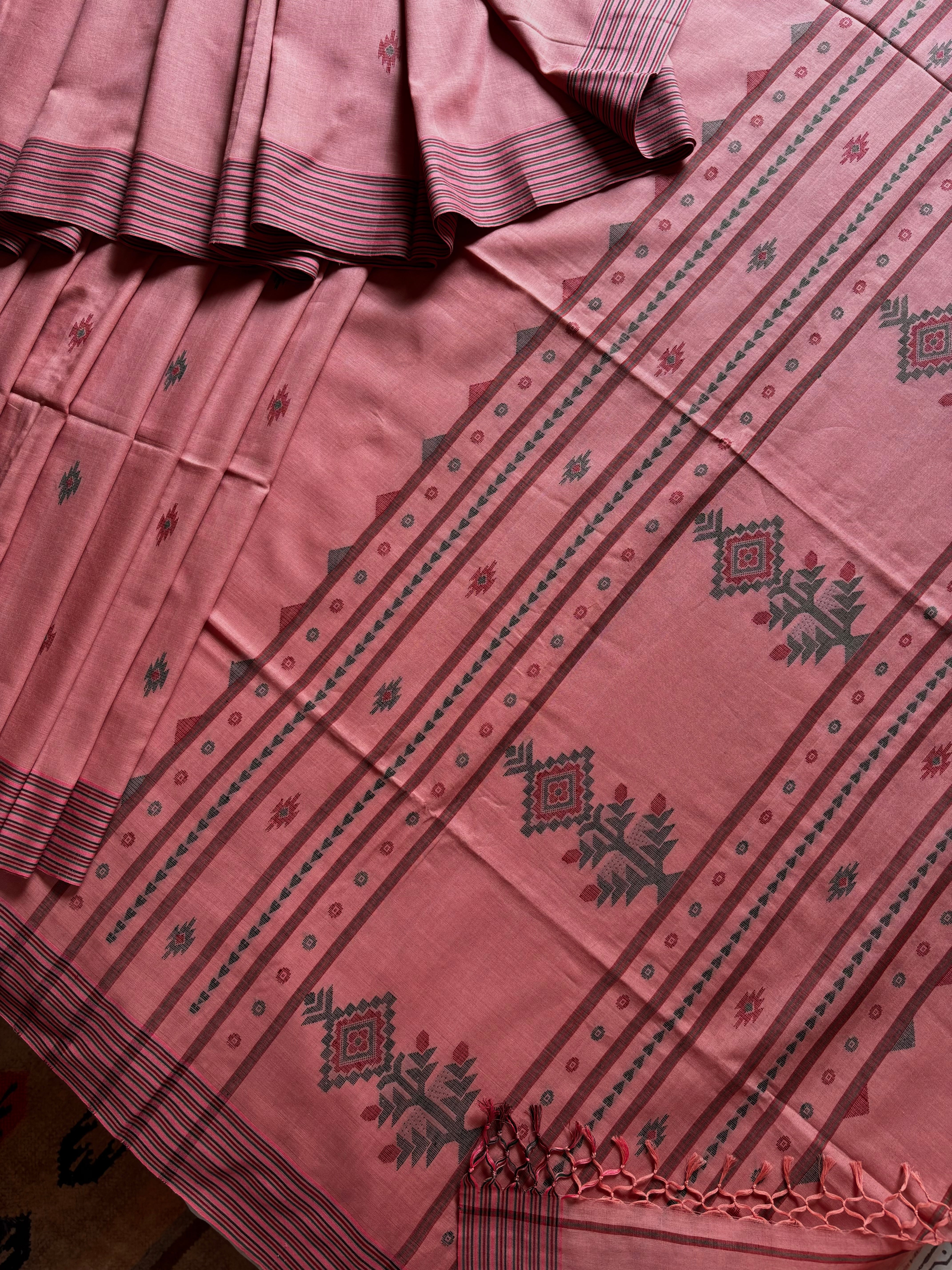 Handwoven Blush Pink Colour Cotton Jamdani Saree