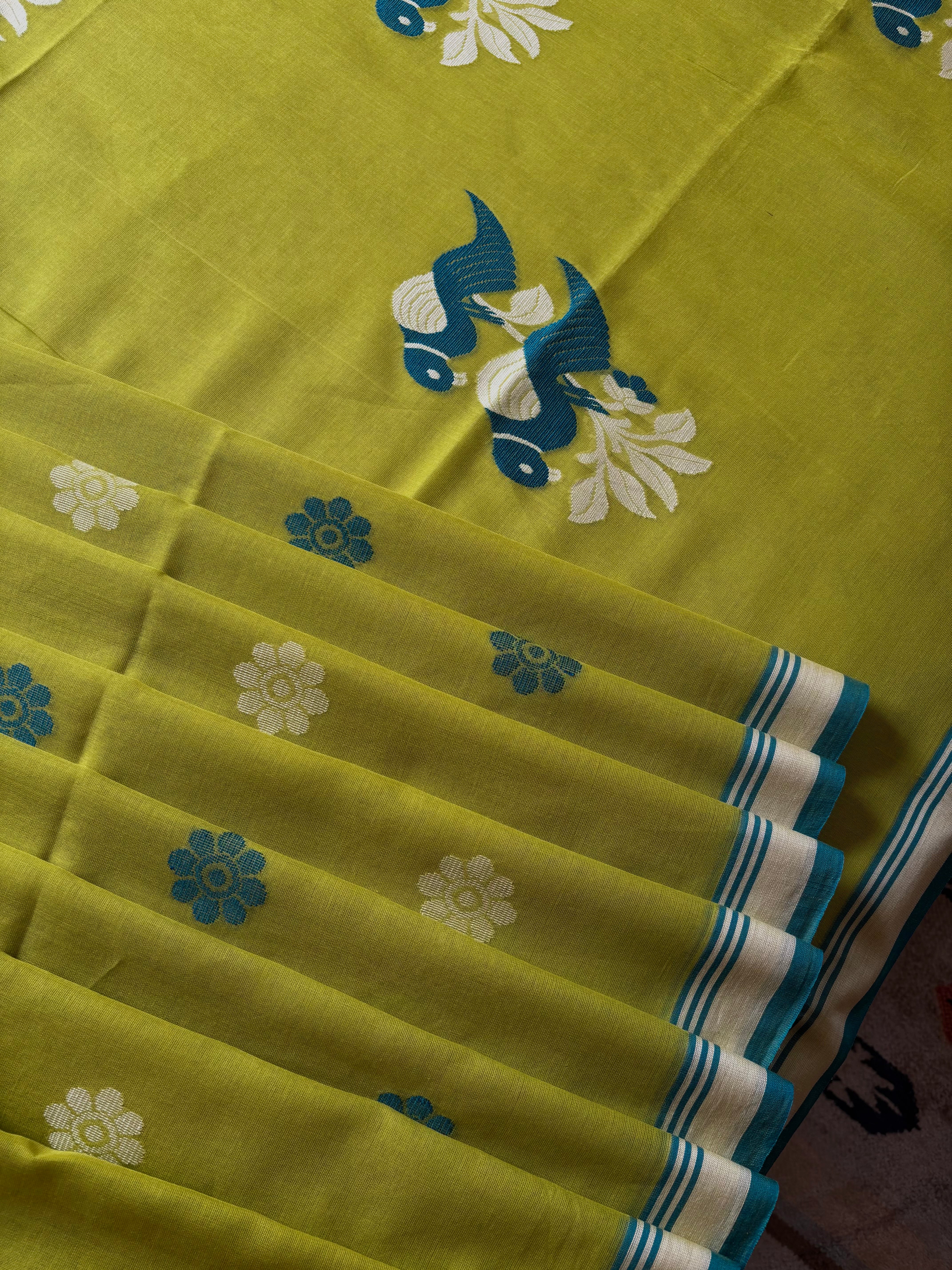 Handwoven Lime Green Colour Cotton Jamdani Saree