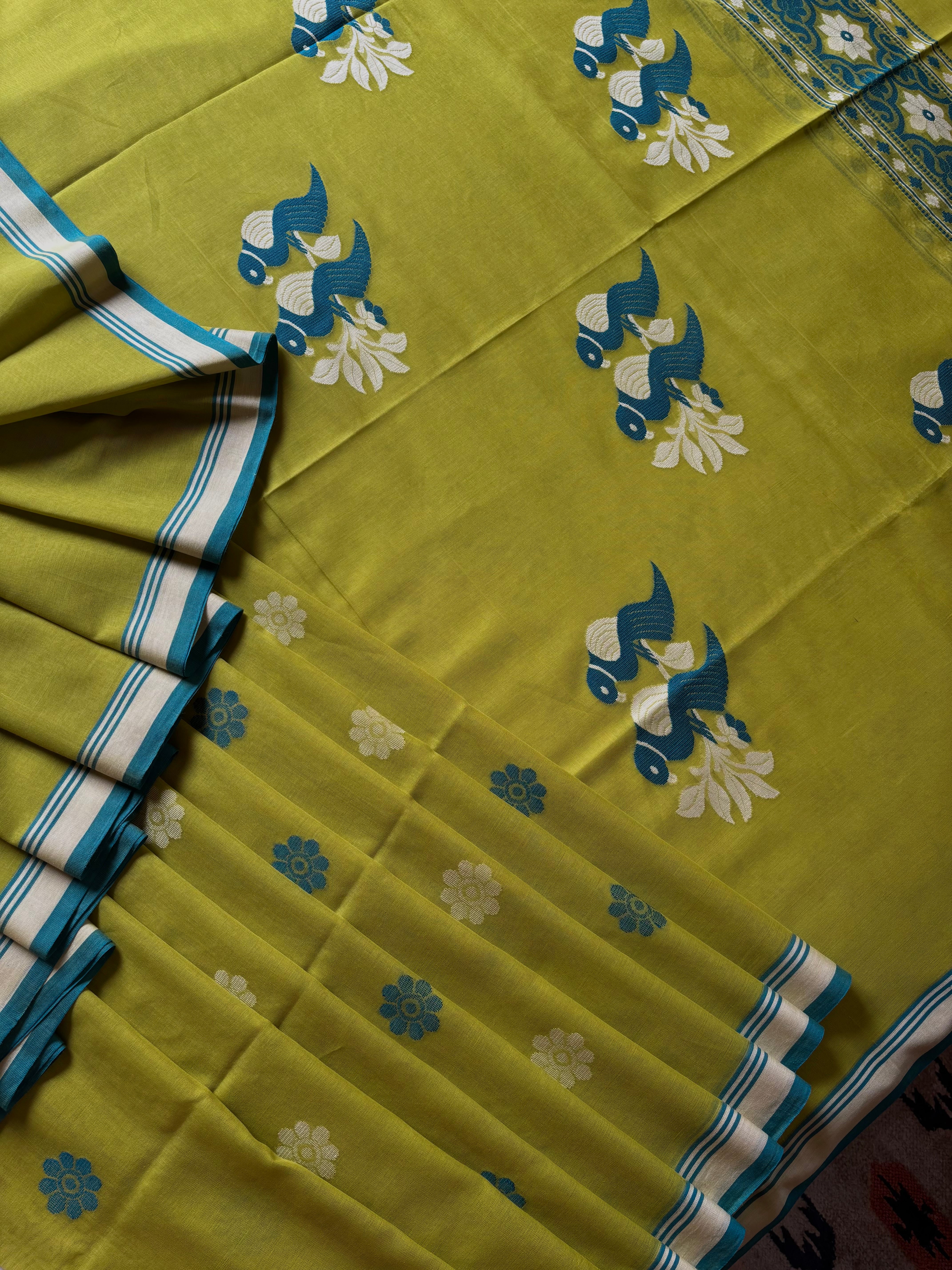 Handwoven Lime Green Colour Cotton Jamdani Saree
