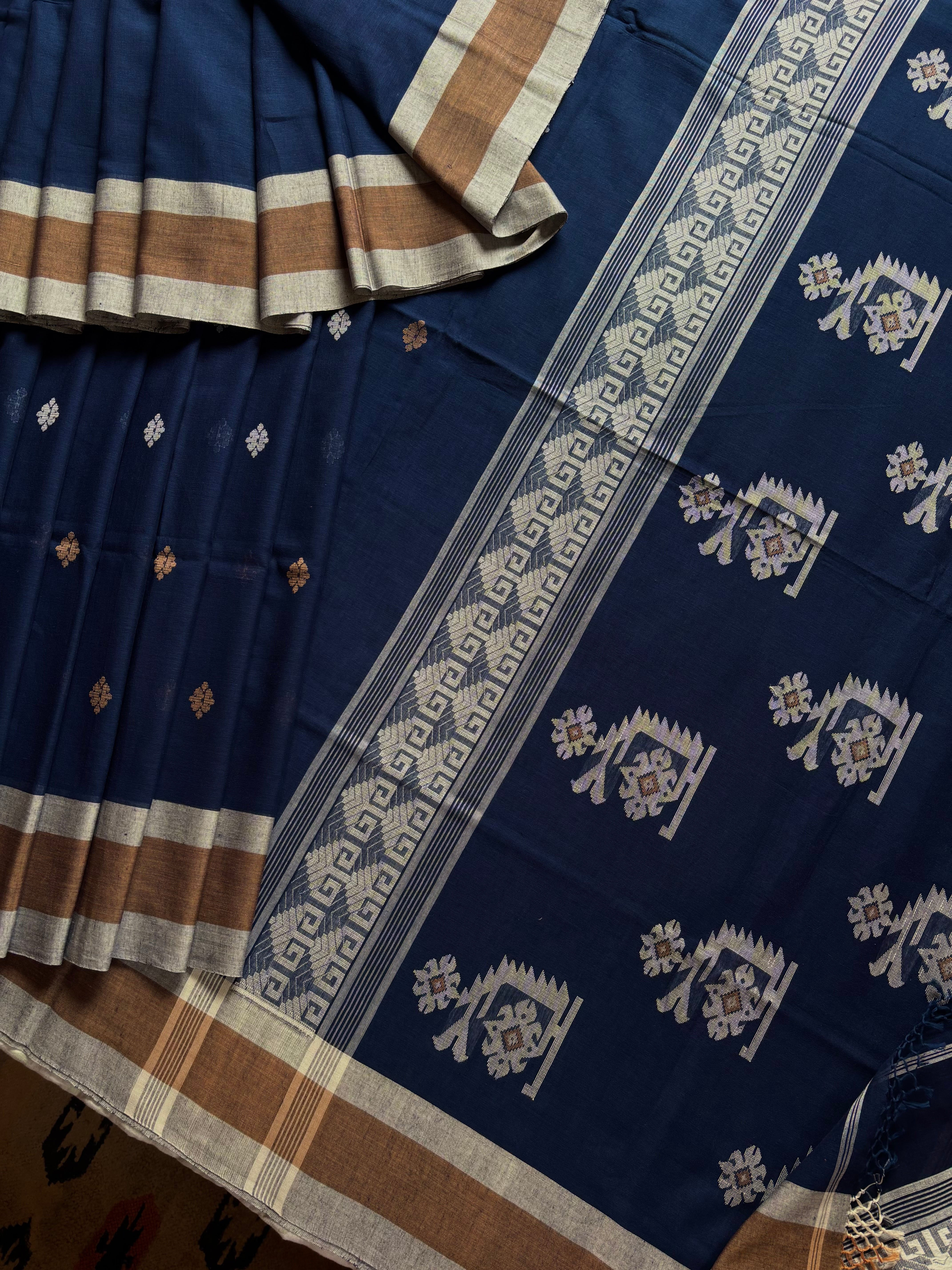 Handwoven Navy Blue Colour Cotton Jamdani Saree