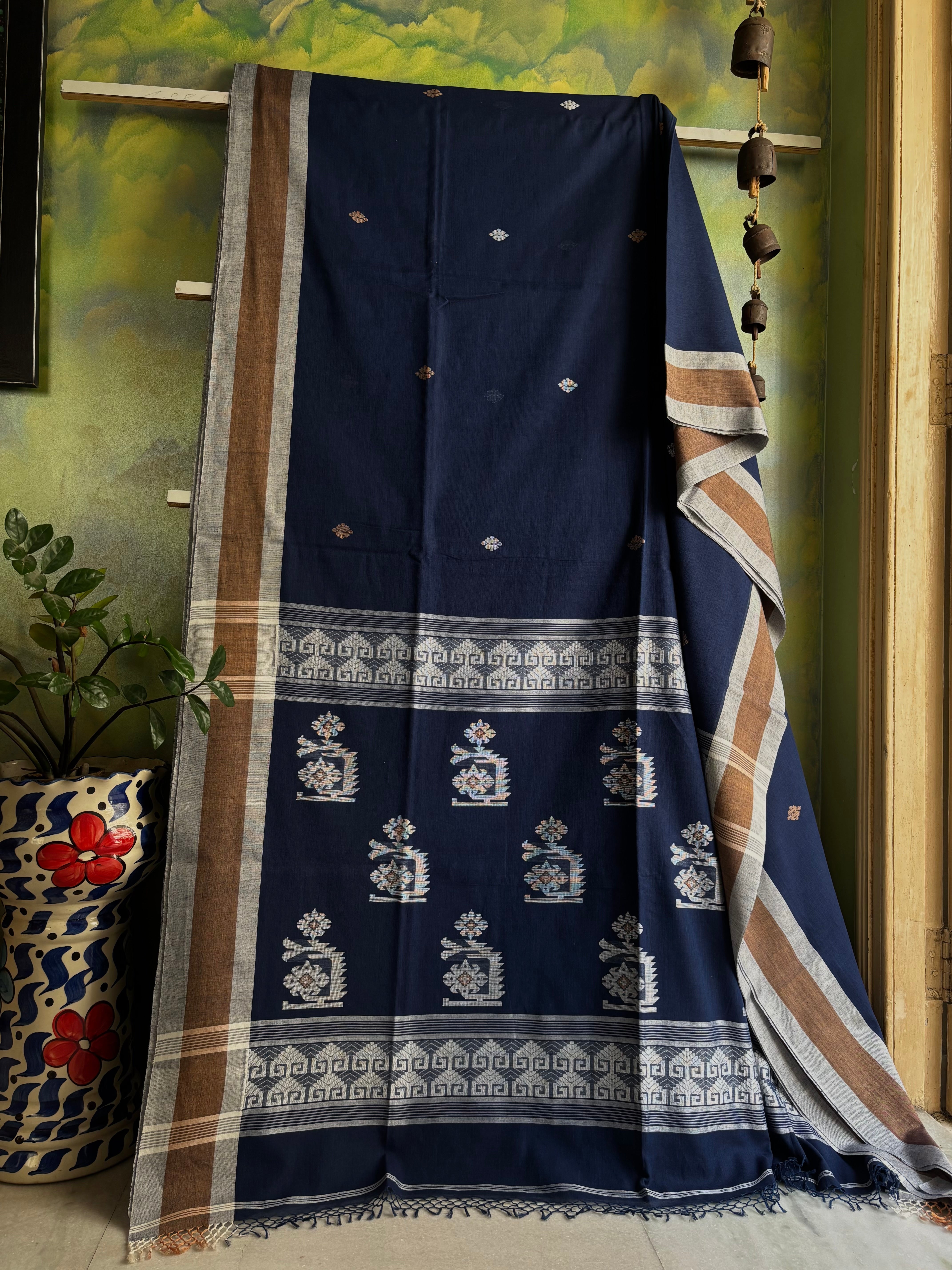 Handwoven Navy Blue Colour Cotton Jamdani Saree