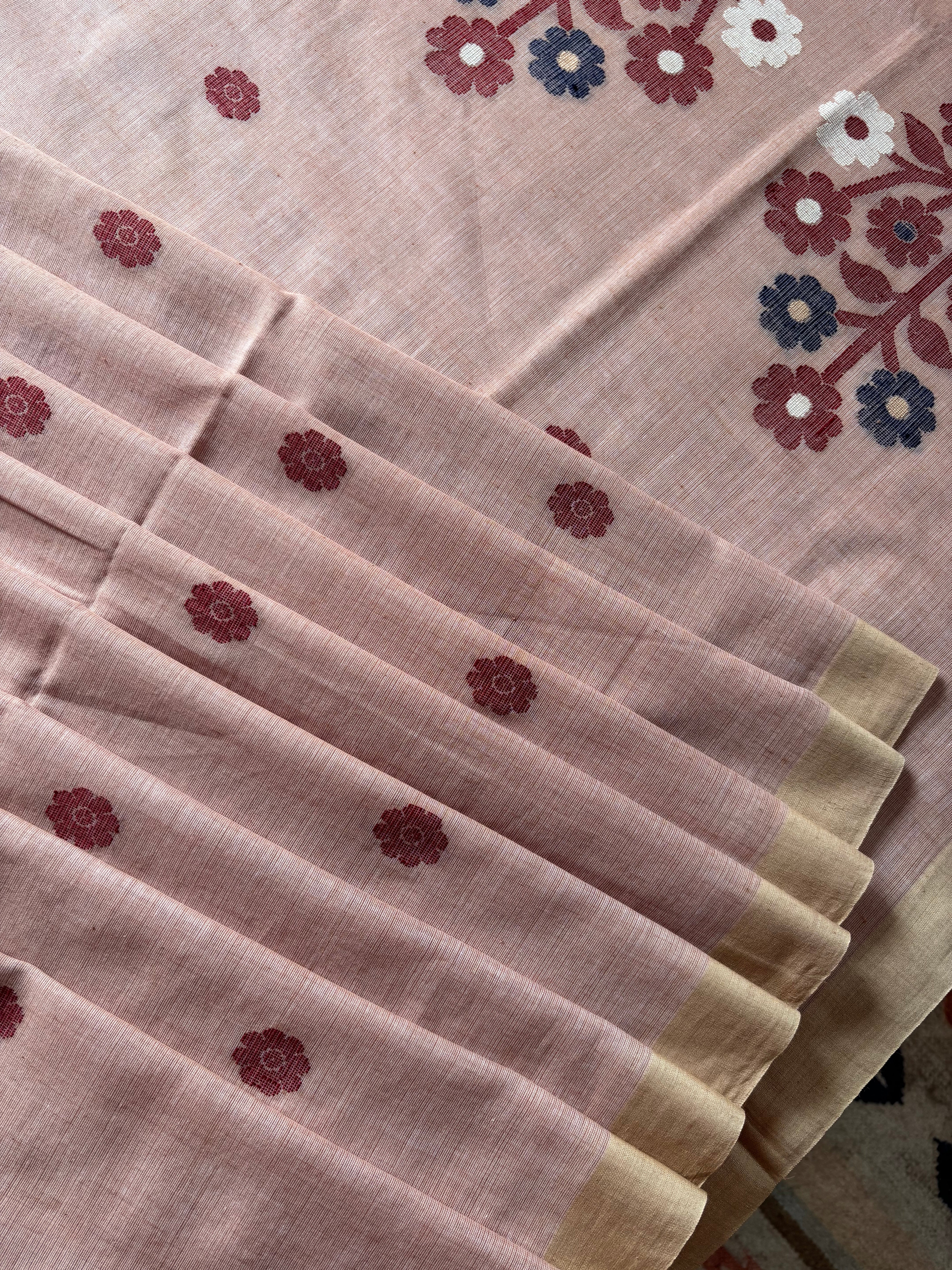 Handwoven Muted Peach Colour Cotton Jamdani Saree