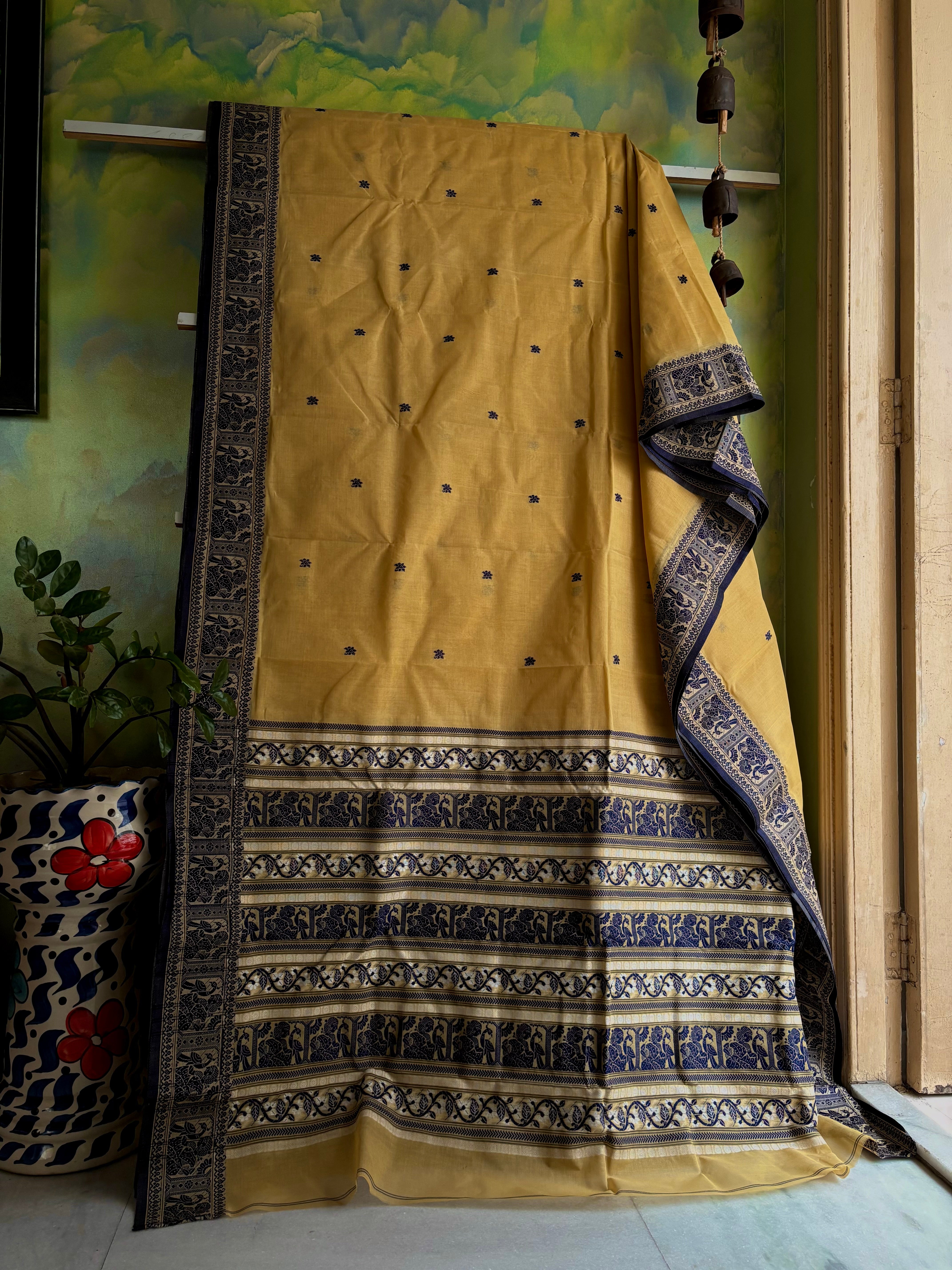 Handwoven Biscuit Beige Colour Cotton Baluchari Saree